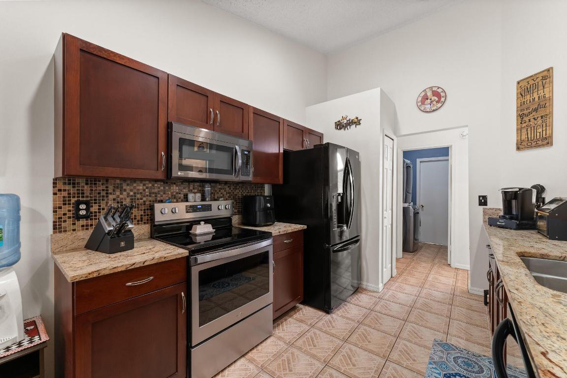 504 SW Pea Court, Port St. Lucie