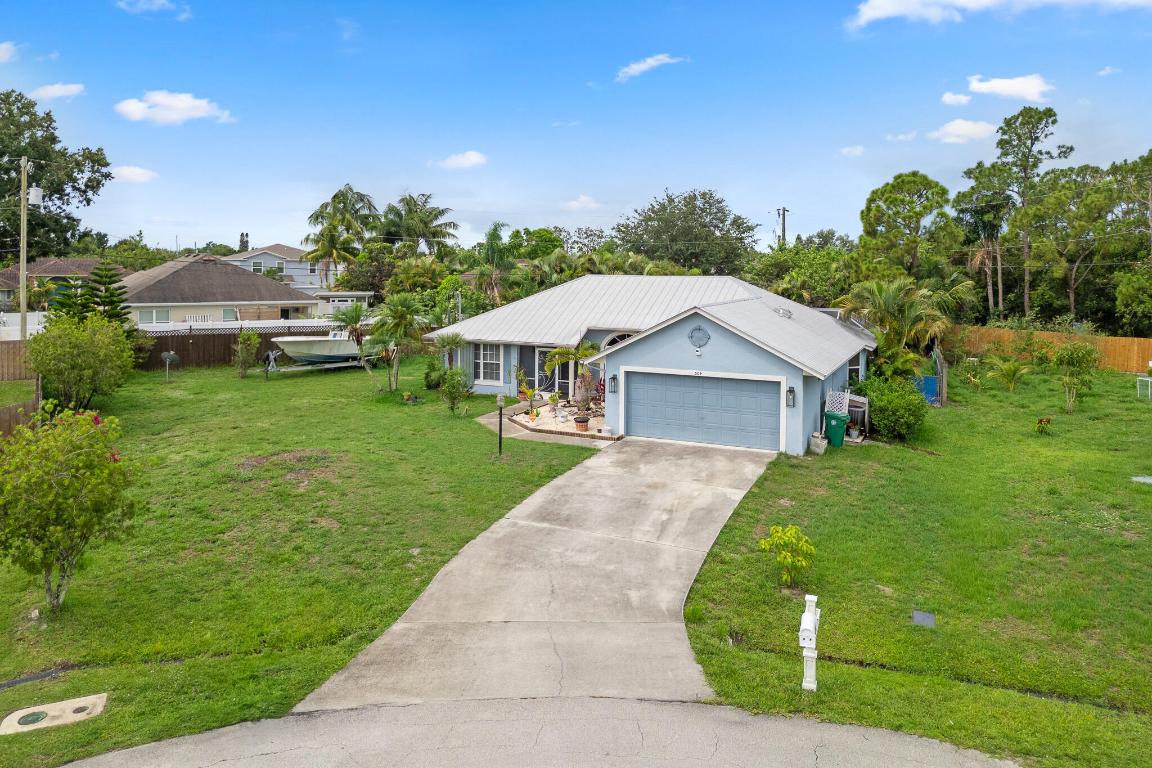 504 SW Pea Court, Port St. Lucie