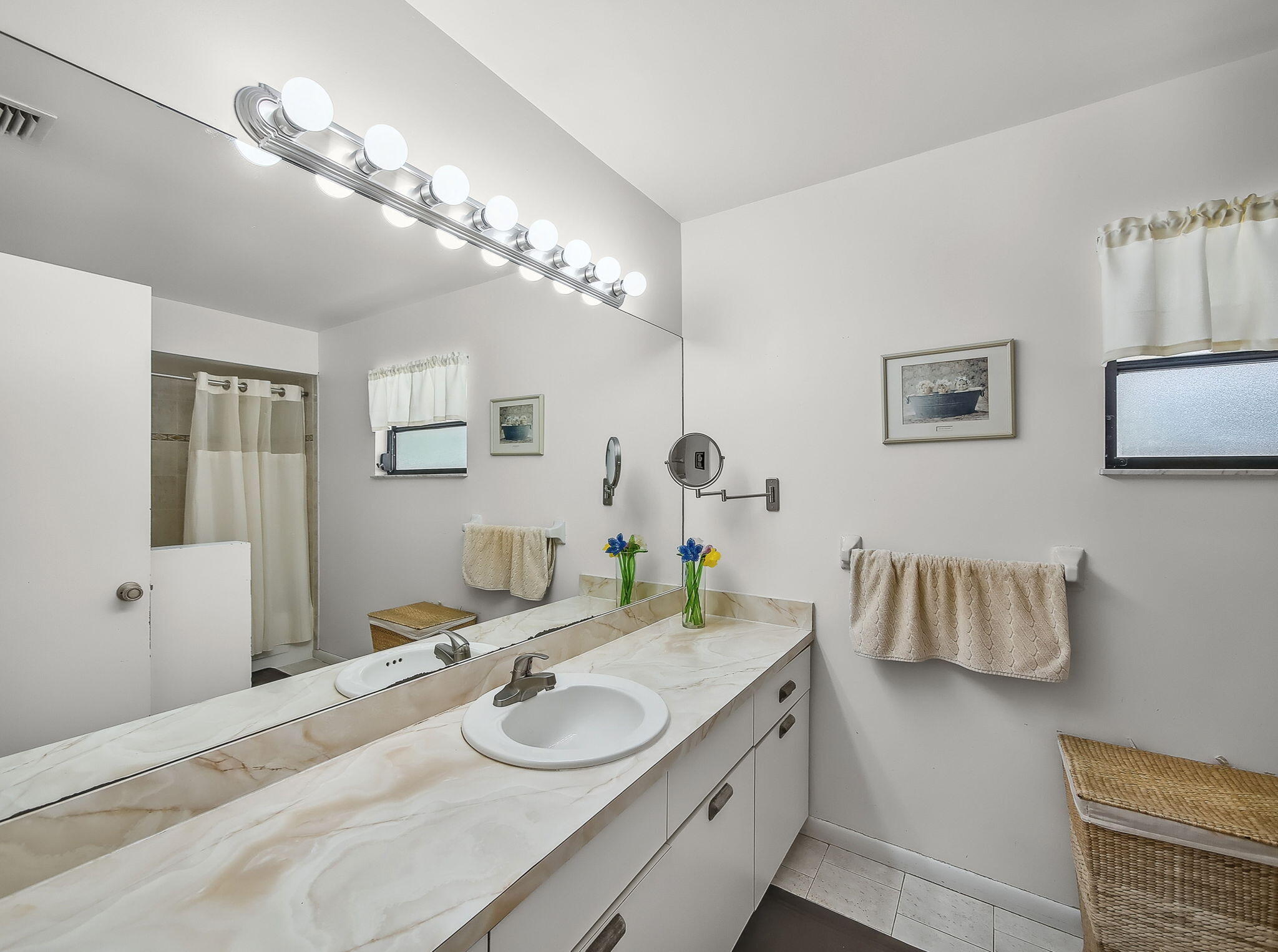 1680 SW Belgrave Terrace