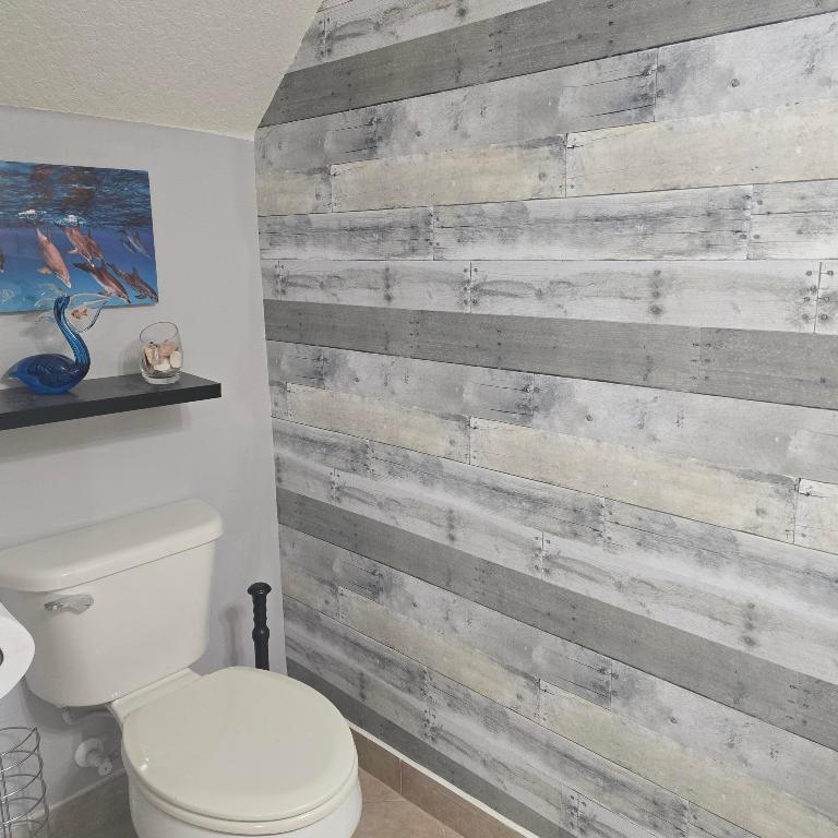 2544 SW Marshfield Court