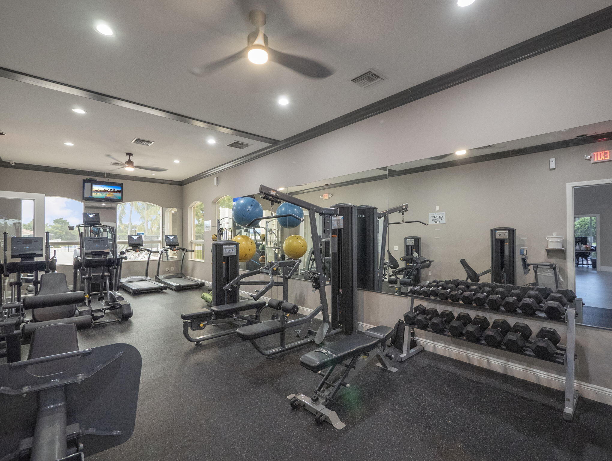 2544 SW Marshfield Court