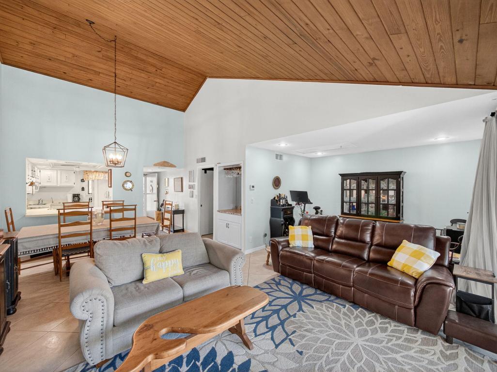 2400 S Ocean Drive 3426