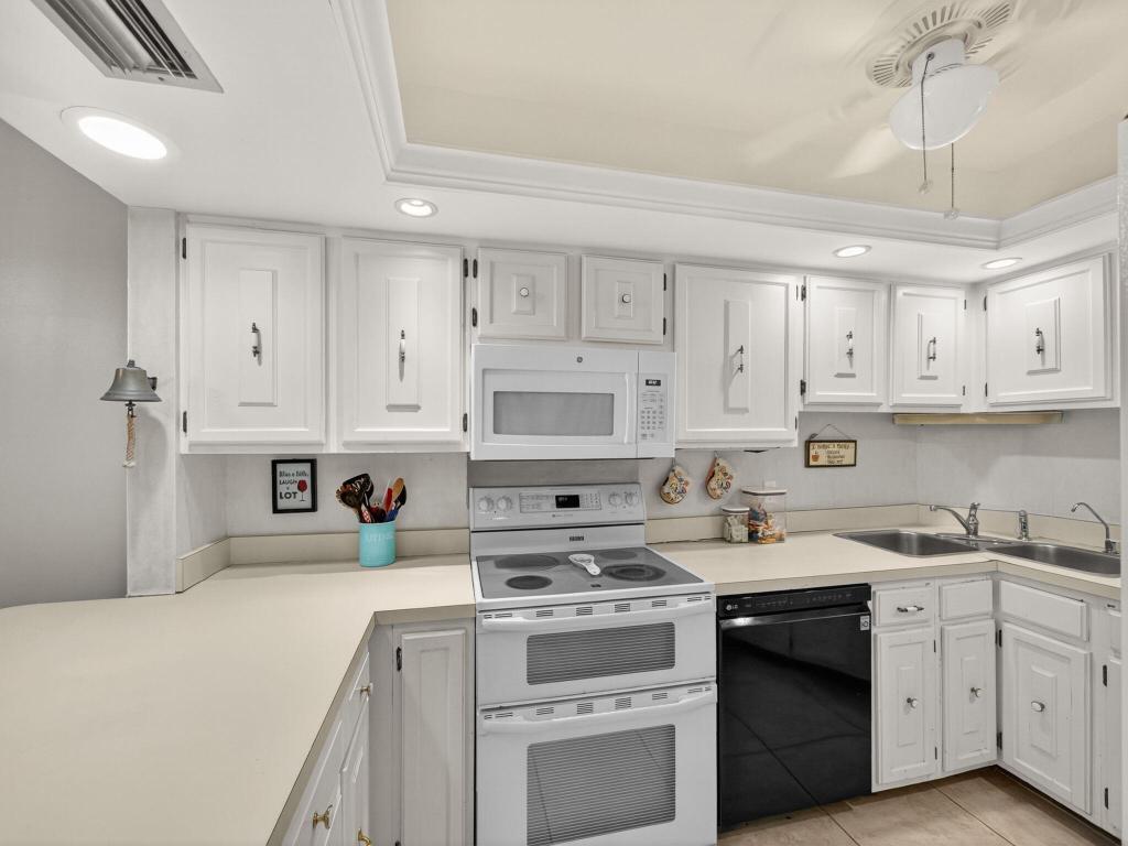 2400 S Ocean Drive 3426