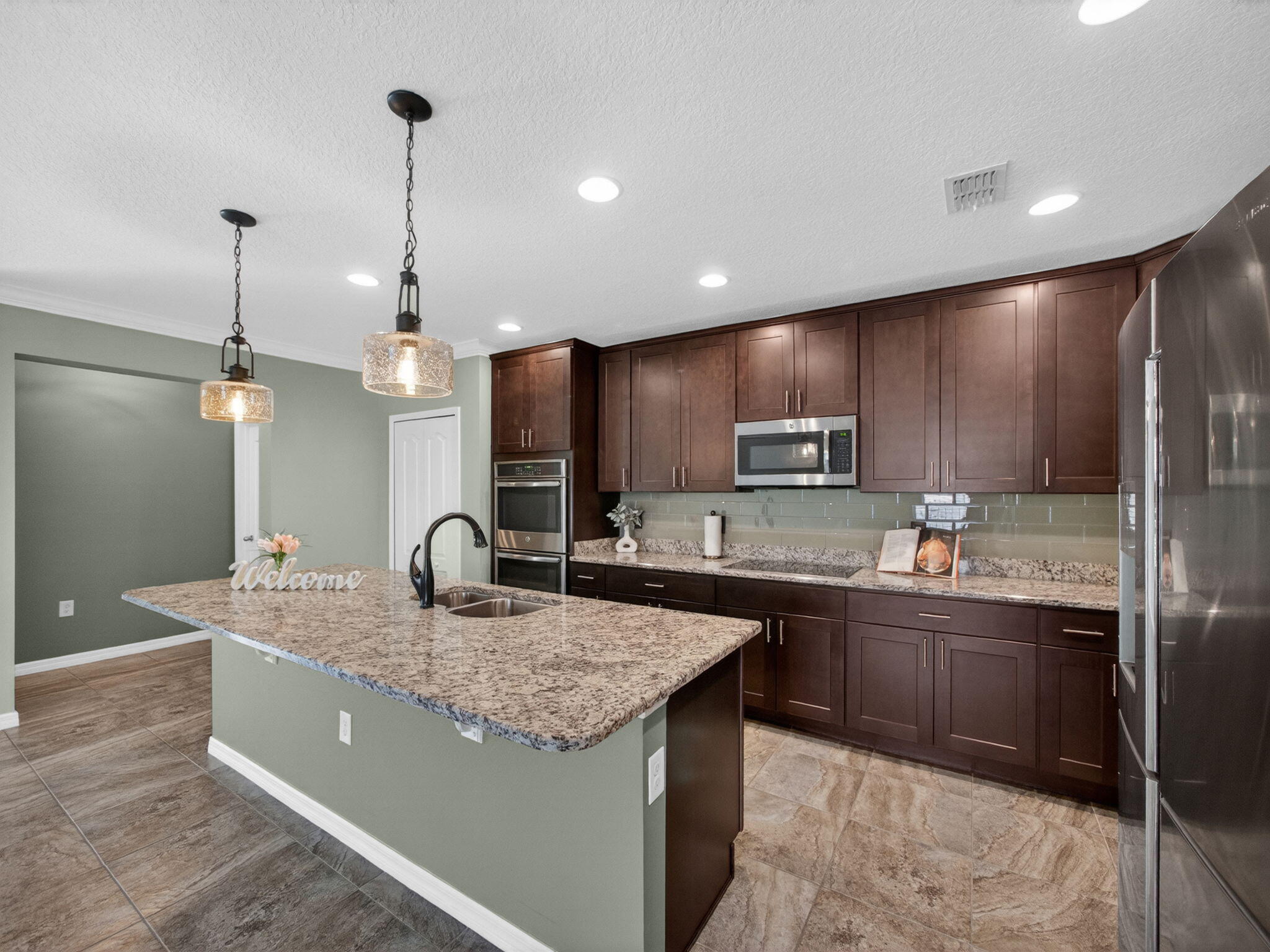 1756 SW Cannon Avenue