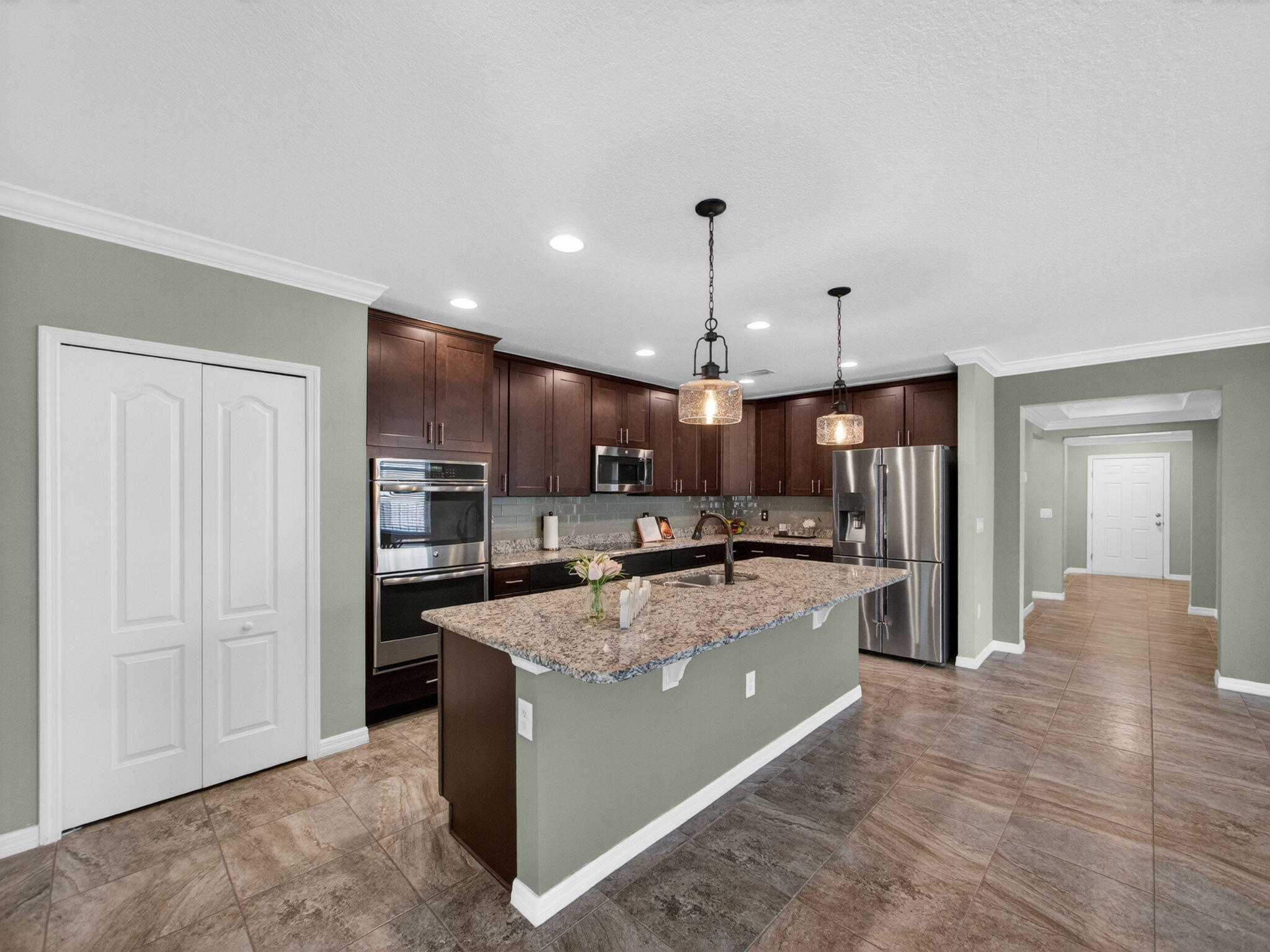 1756 SW Cannon Avenue