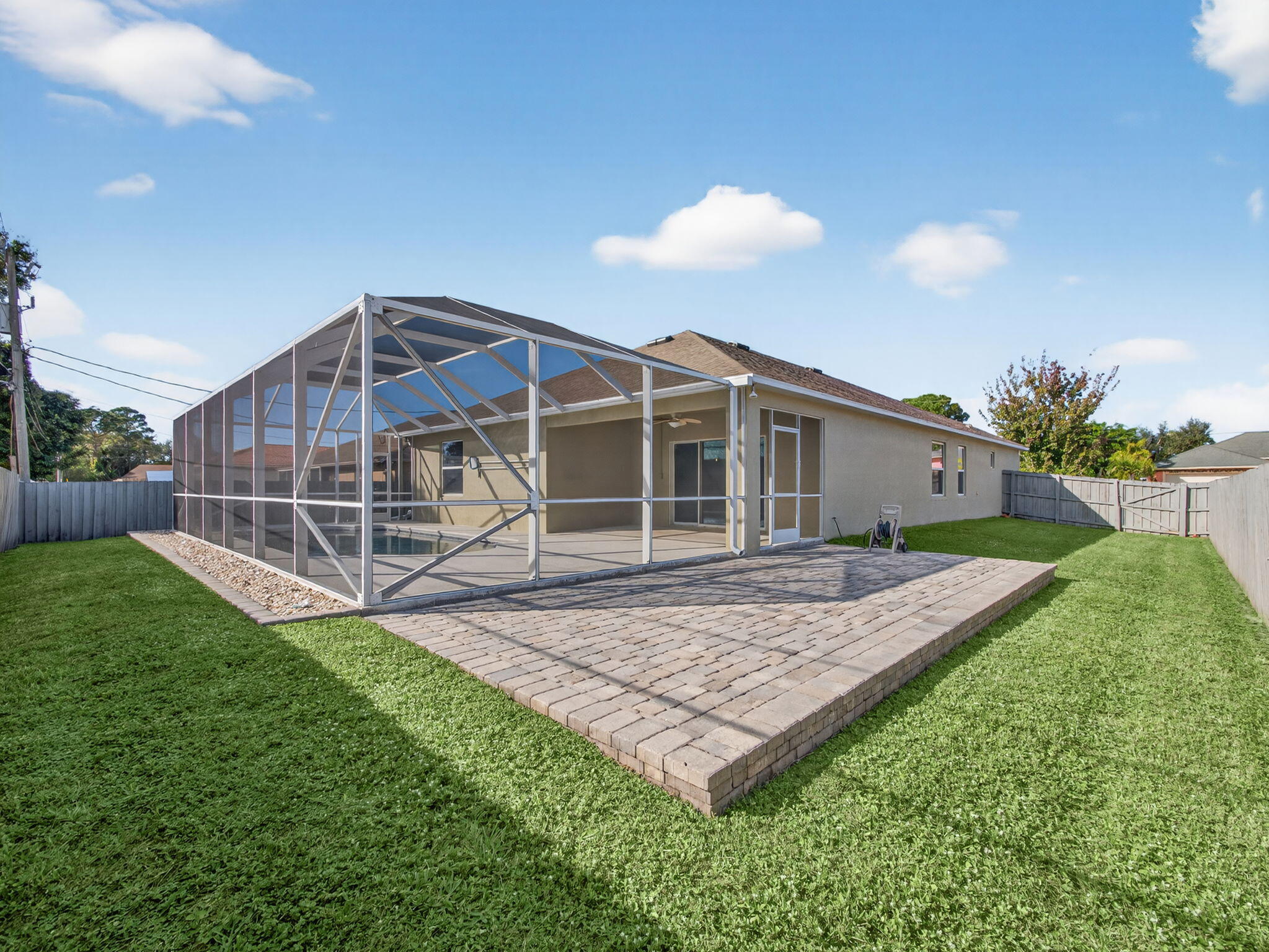 1756 SW Cannon Avenue