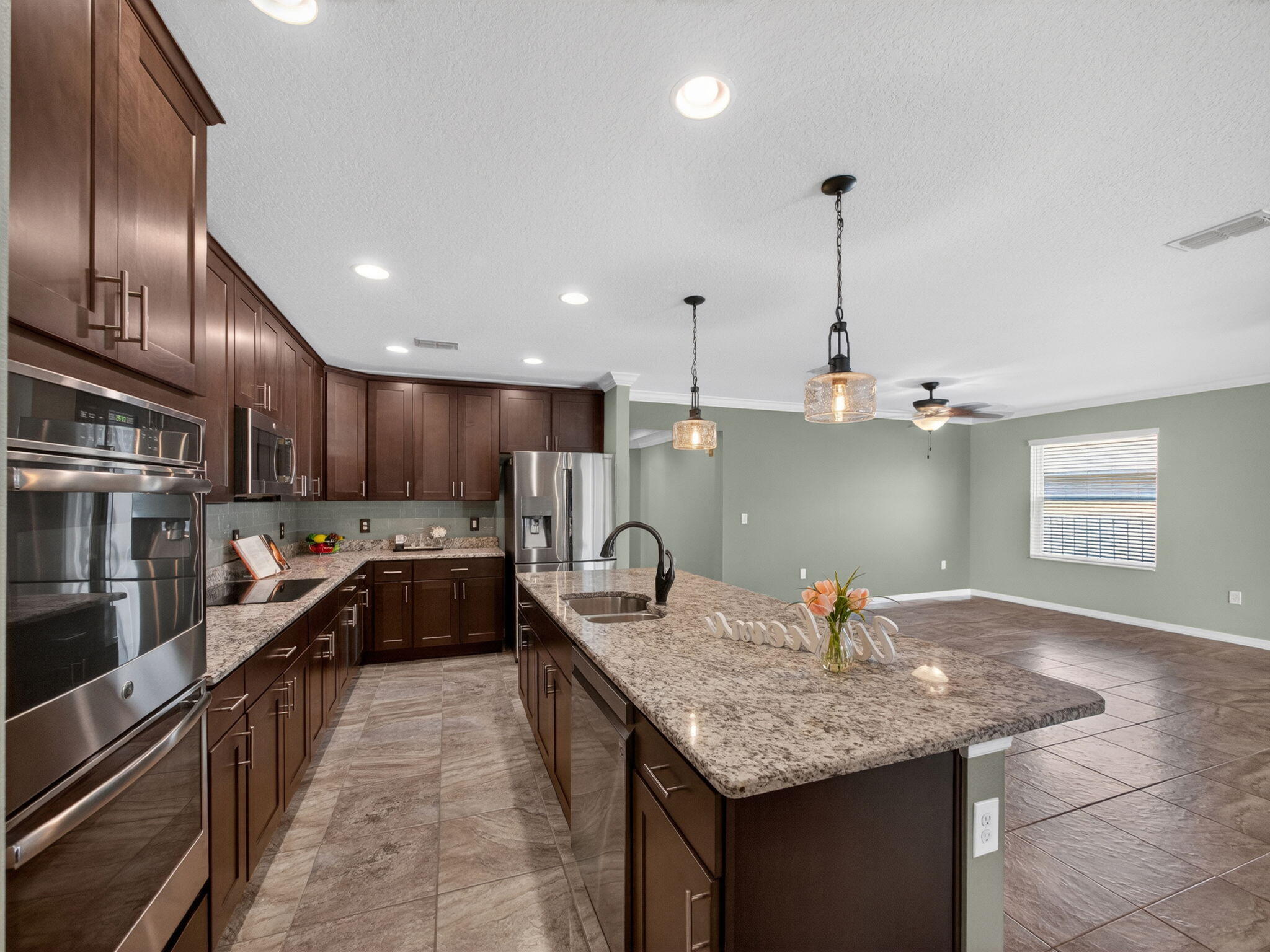 1756 SW Cannon Avenue