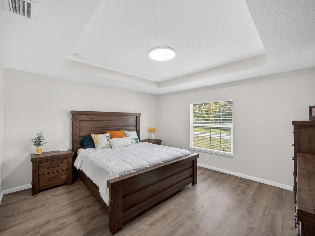 1633 SW Diamond Street