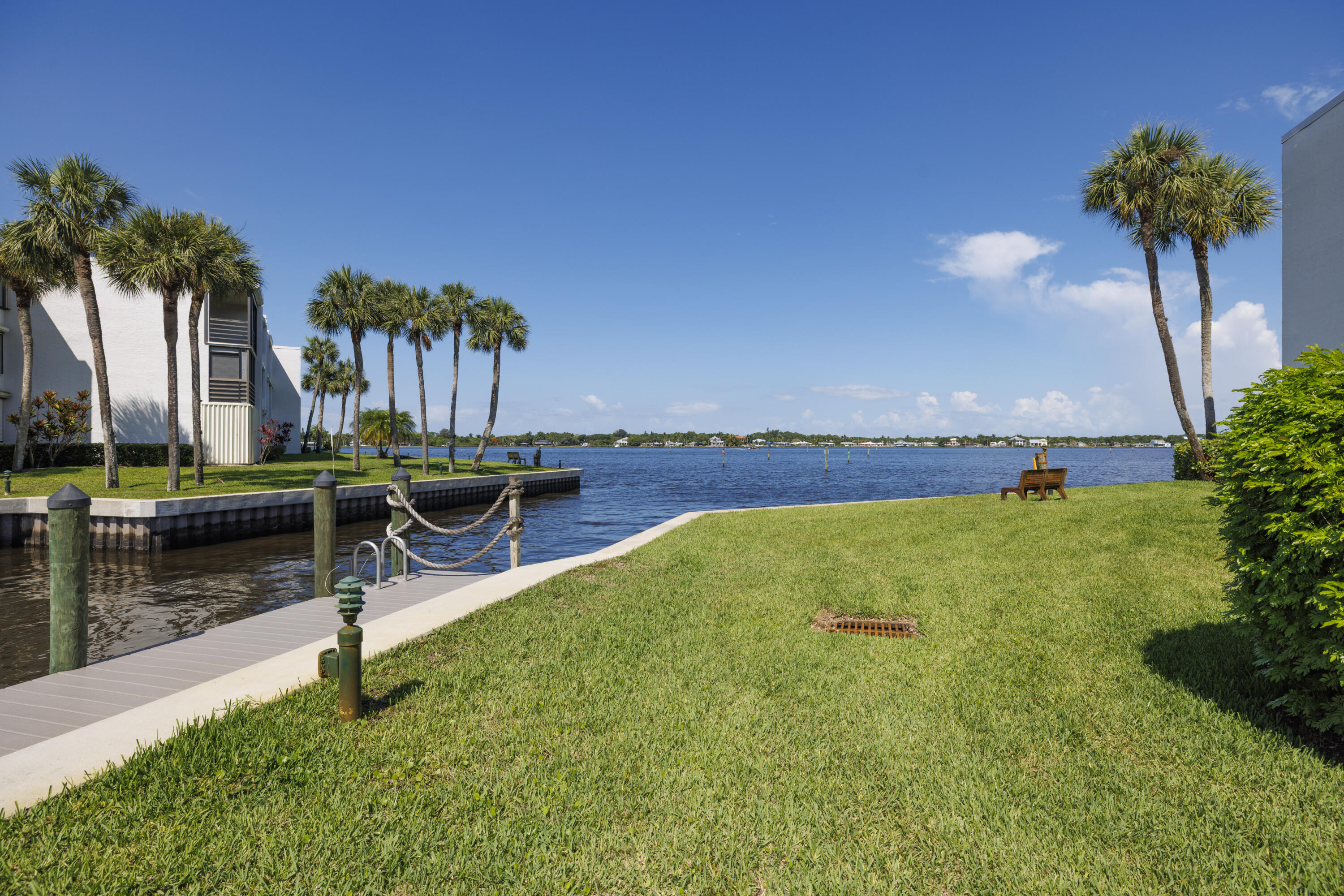 1950 SW Palm City Road 7101