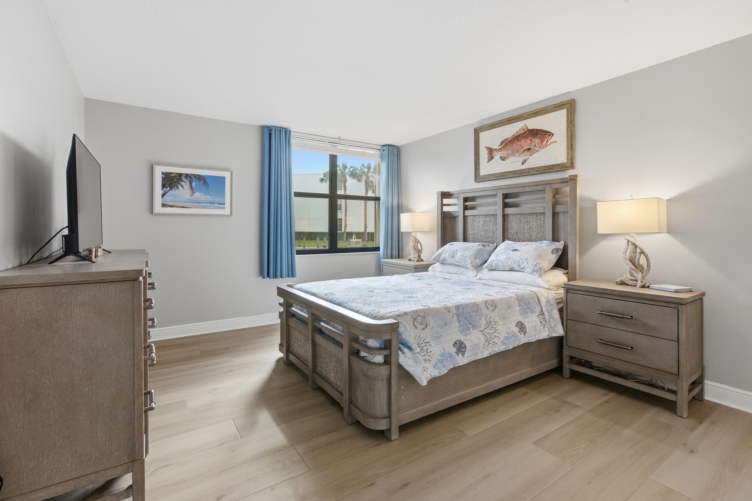 1950 SW Palm City Road 7101