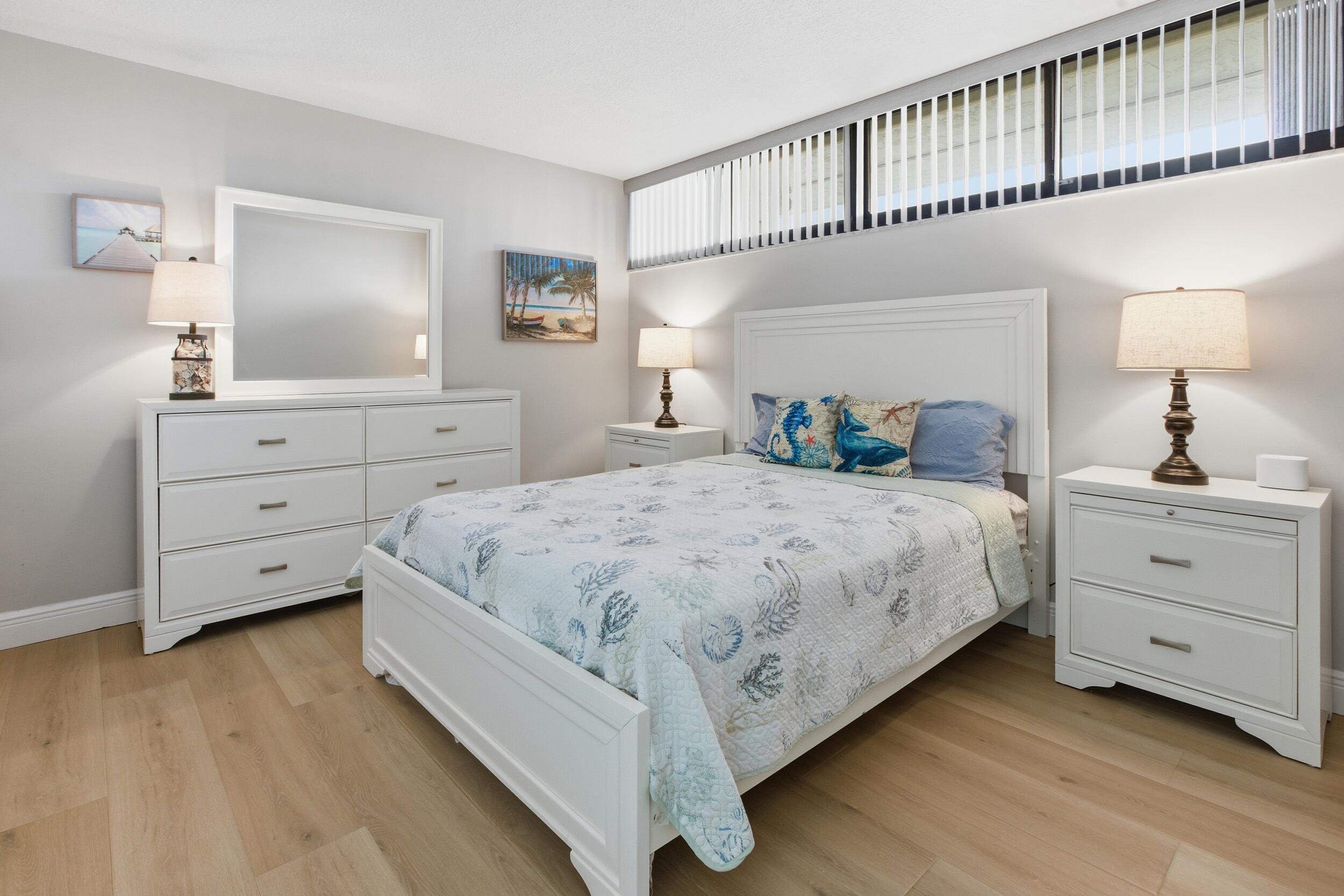 1950 SW Palm City Road 7101