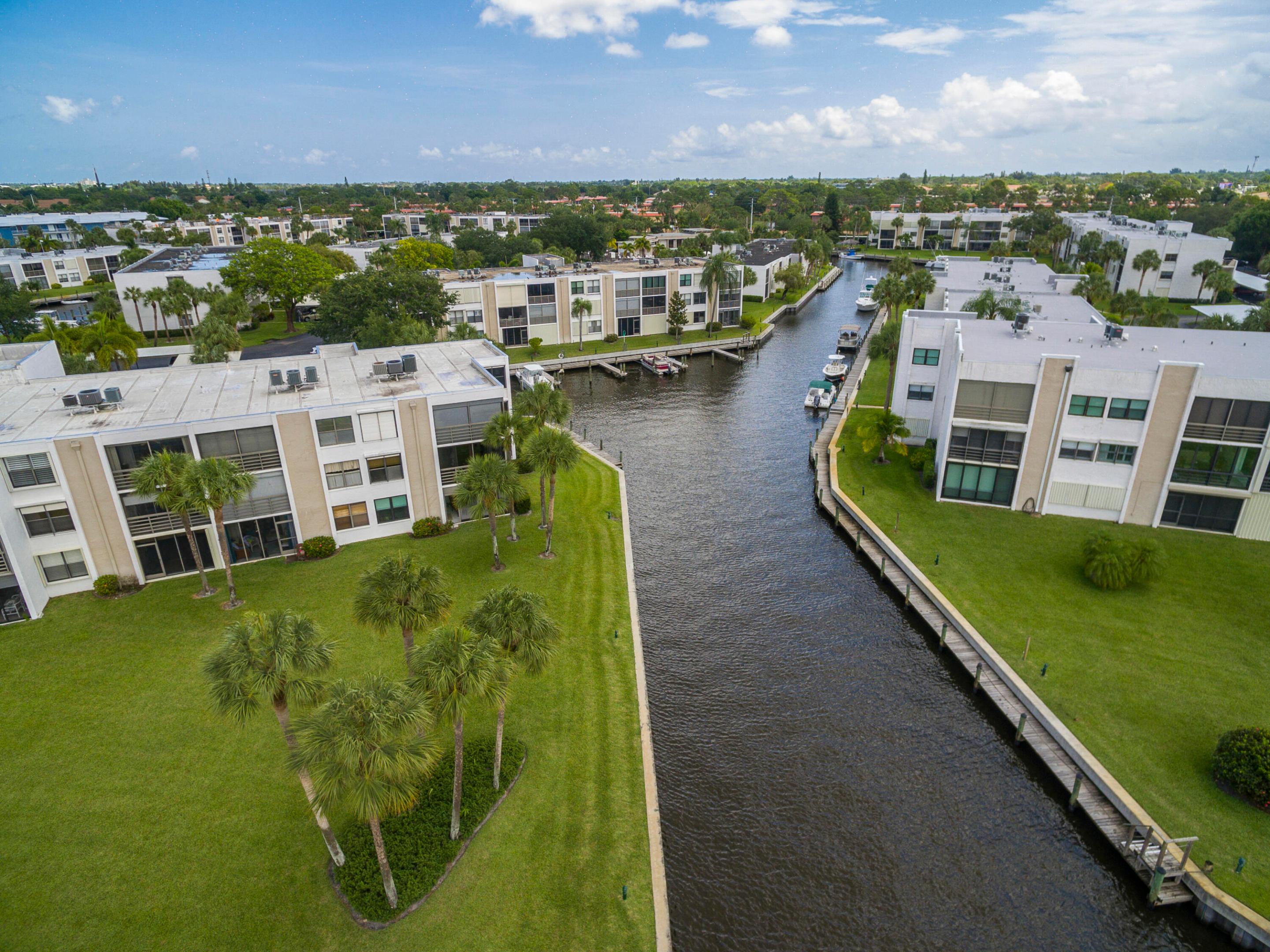 1950 SW Palm City Road 7101