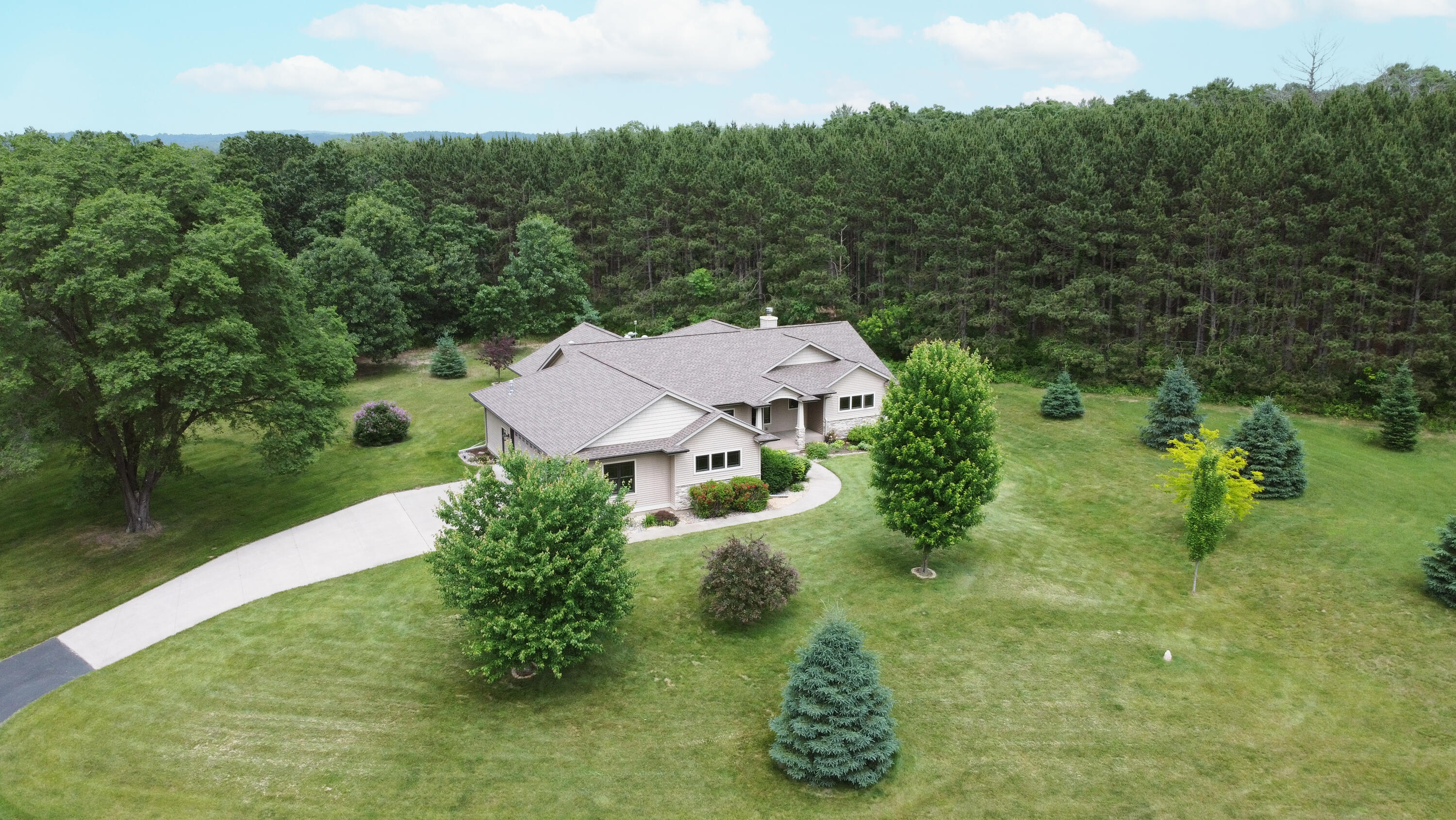 W7008 County Road T -