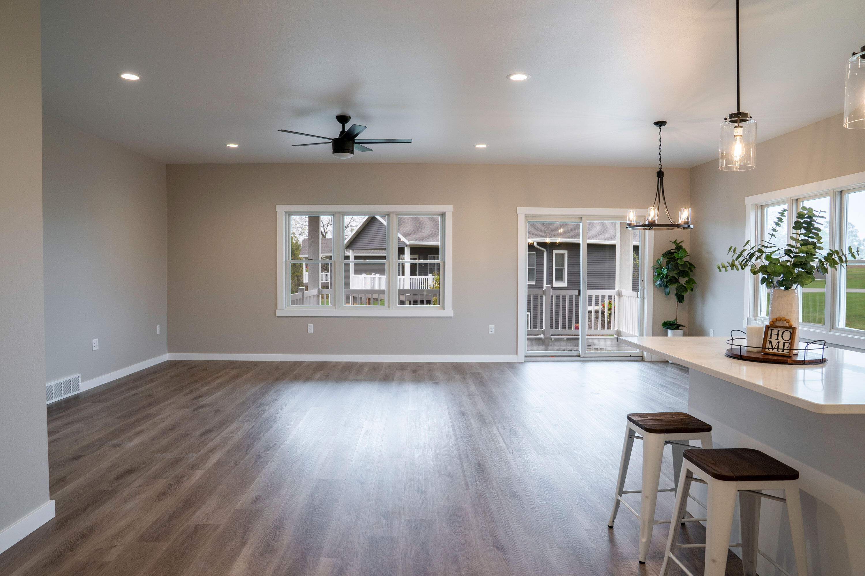 W4946 Battlestone Station Rd Unit: 23