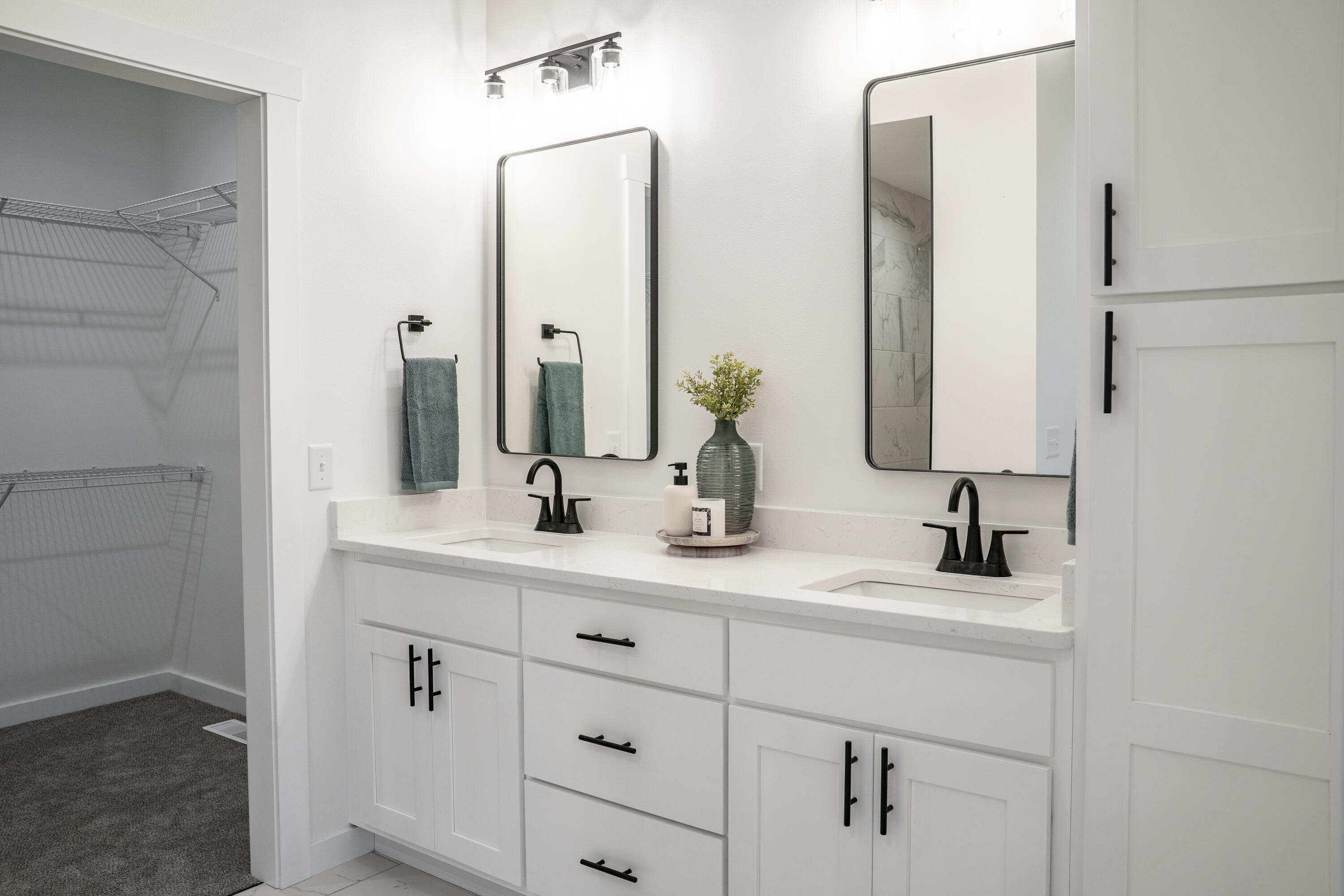 W4946 Battlestone Station Rd Unit: 23