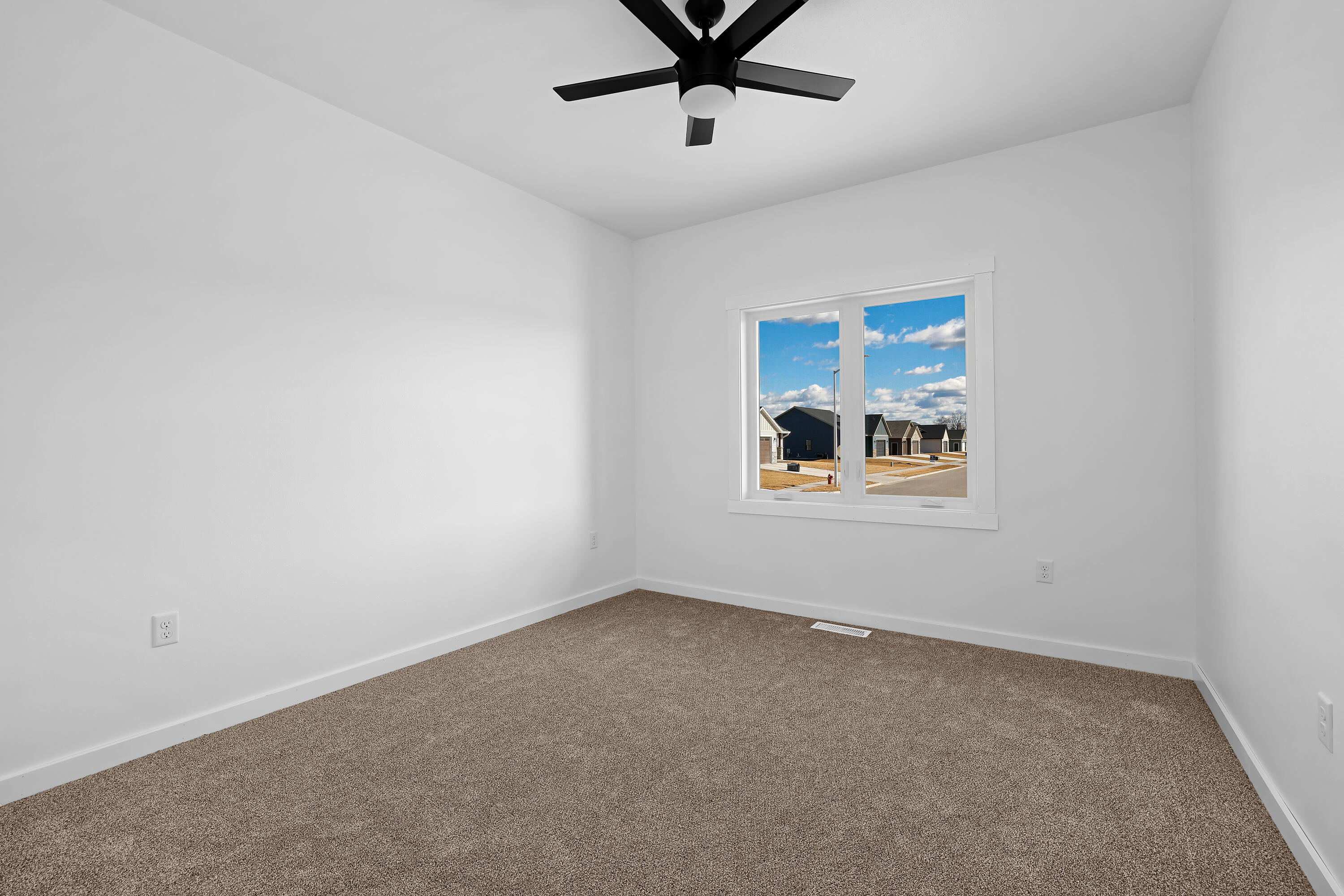 947 Clark Ln