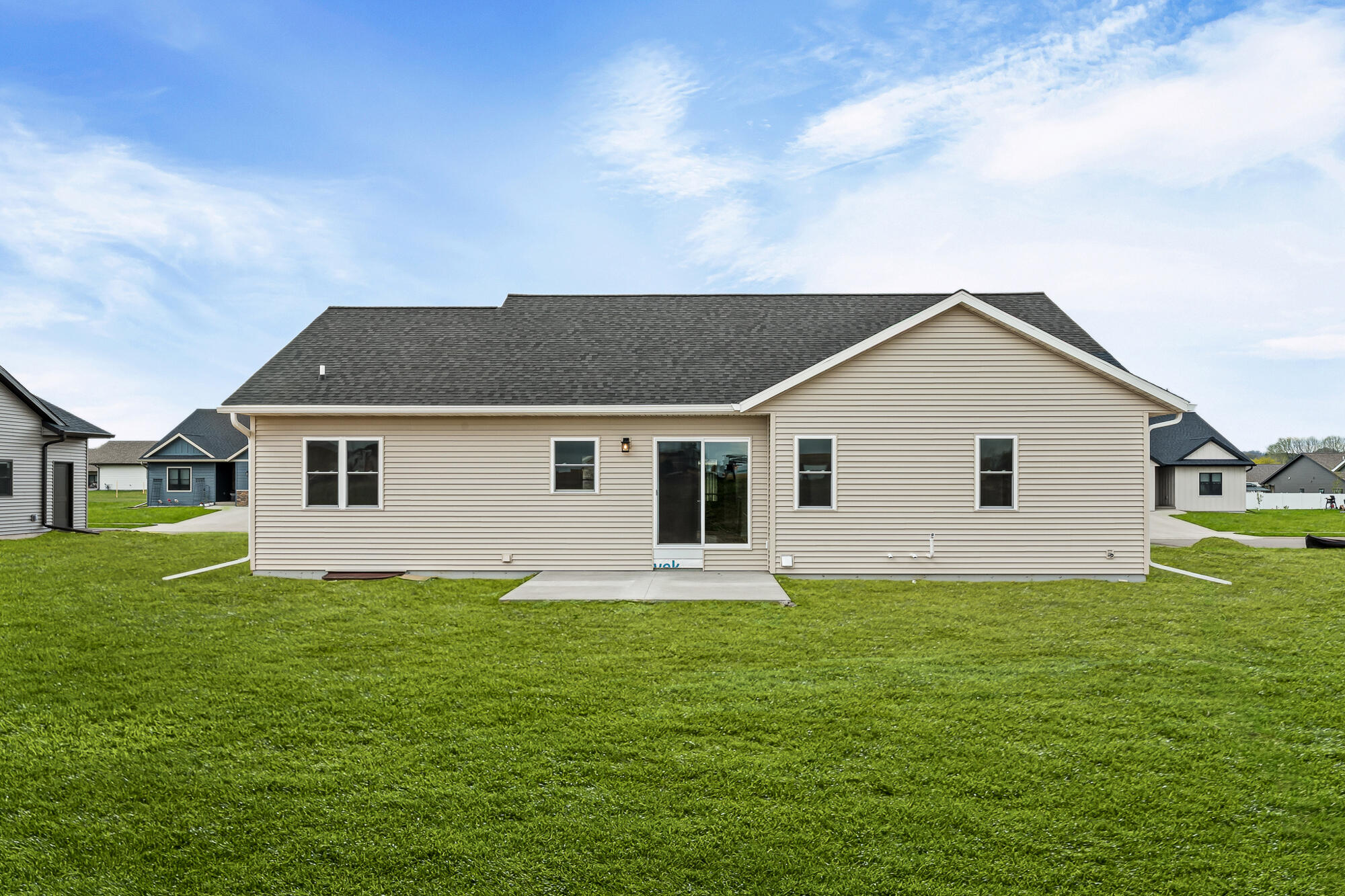 652 Boone Ln