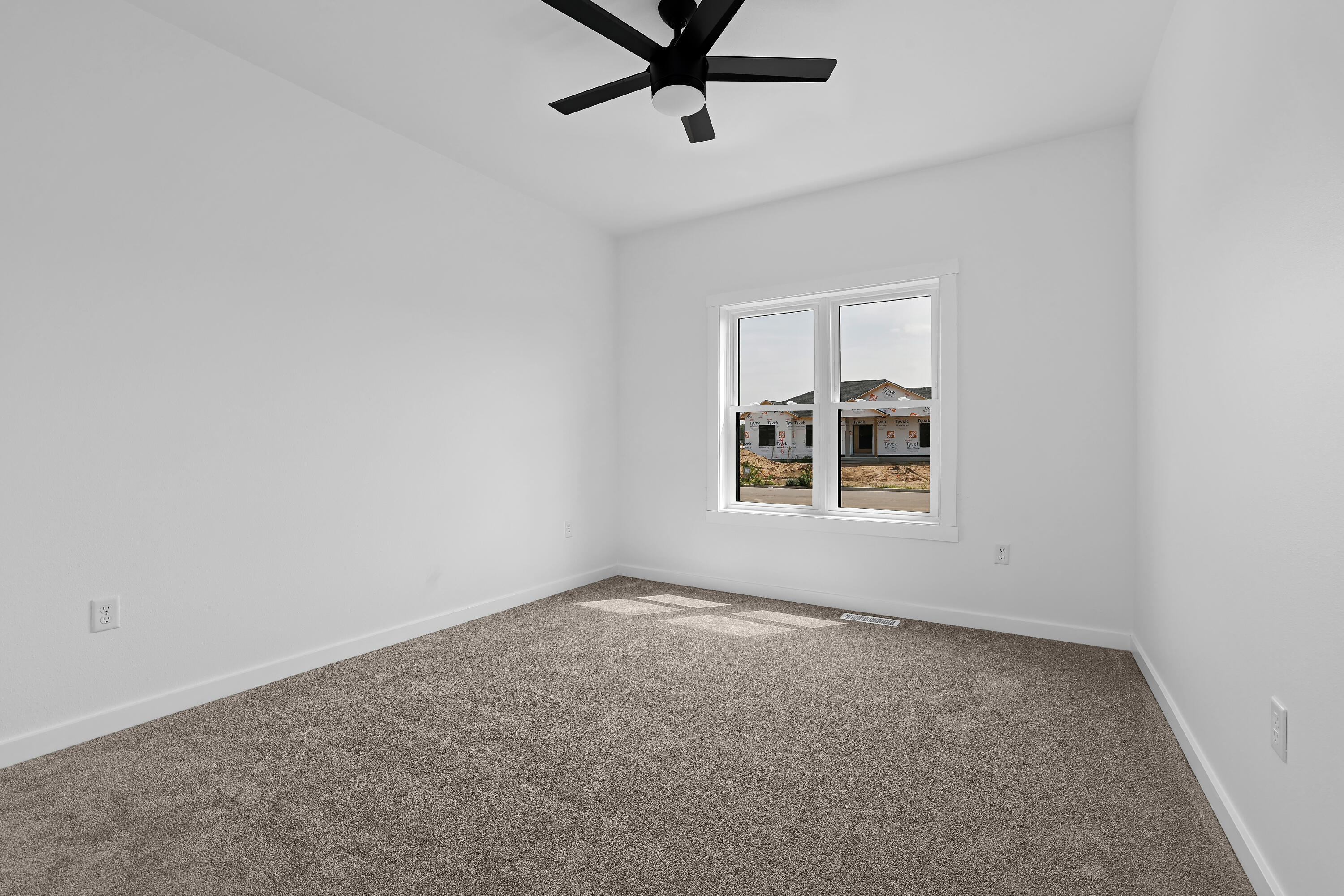 943 Bridger Dr