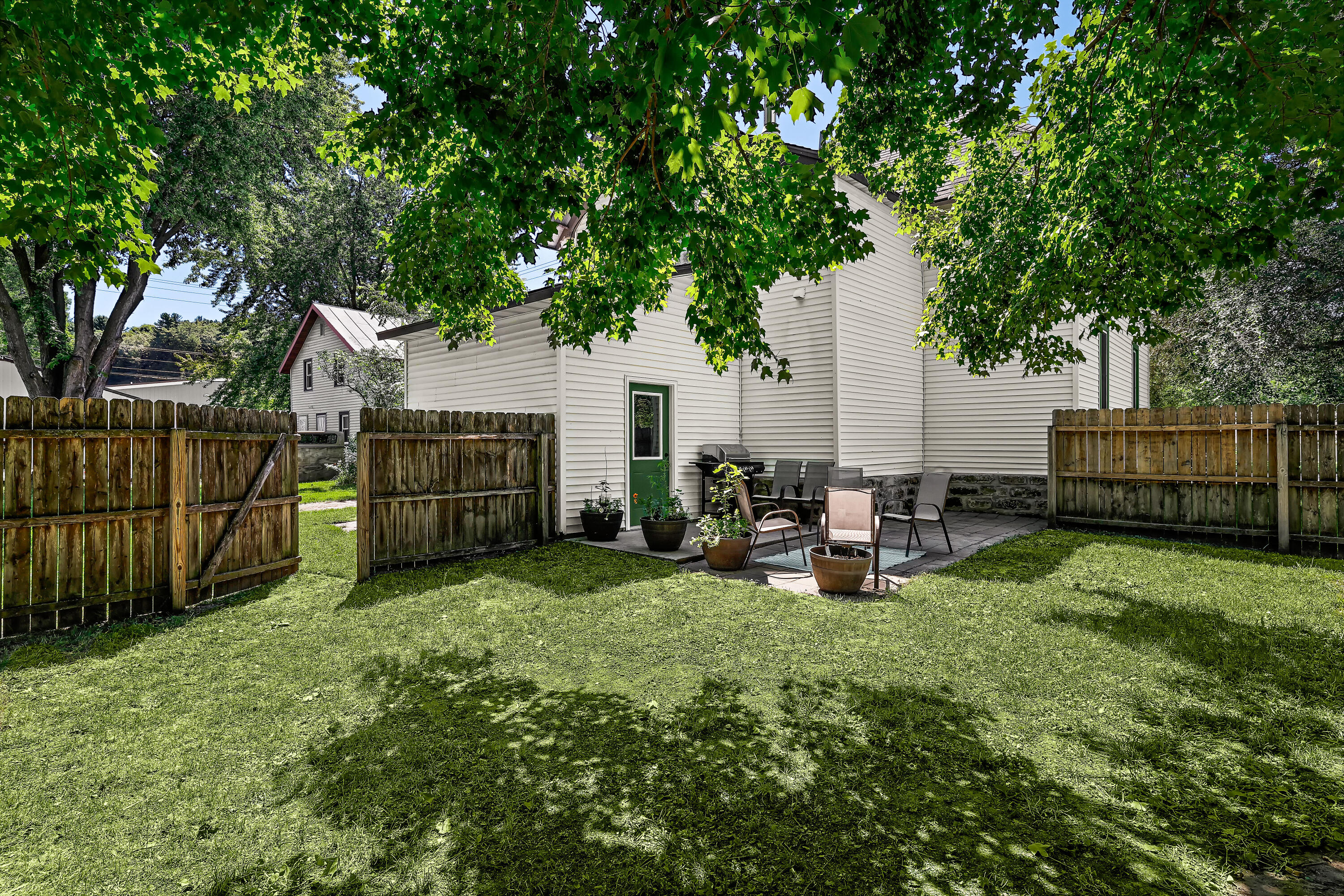 20048 W Mill Rd
