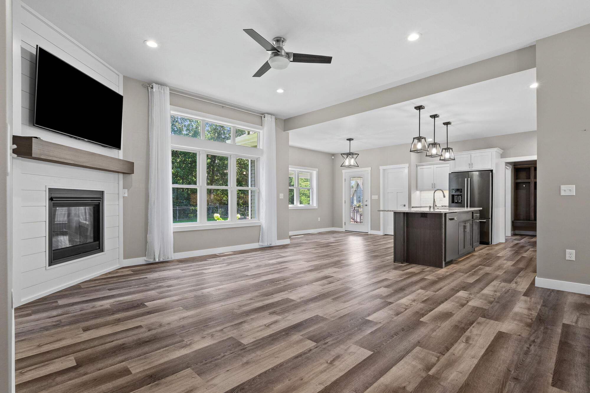 1315 Bridger Dr