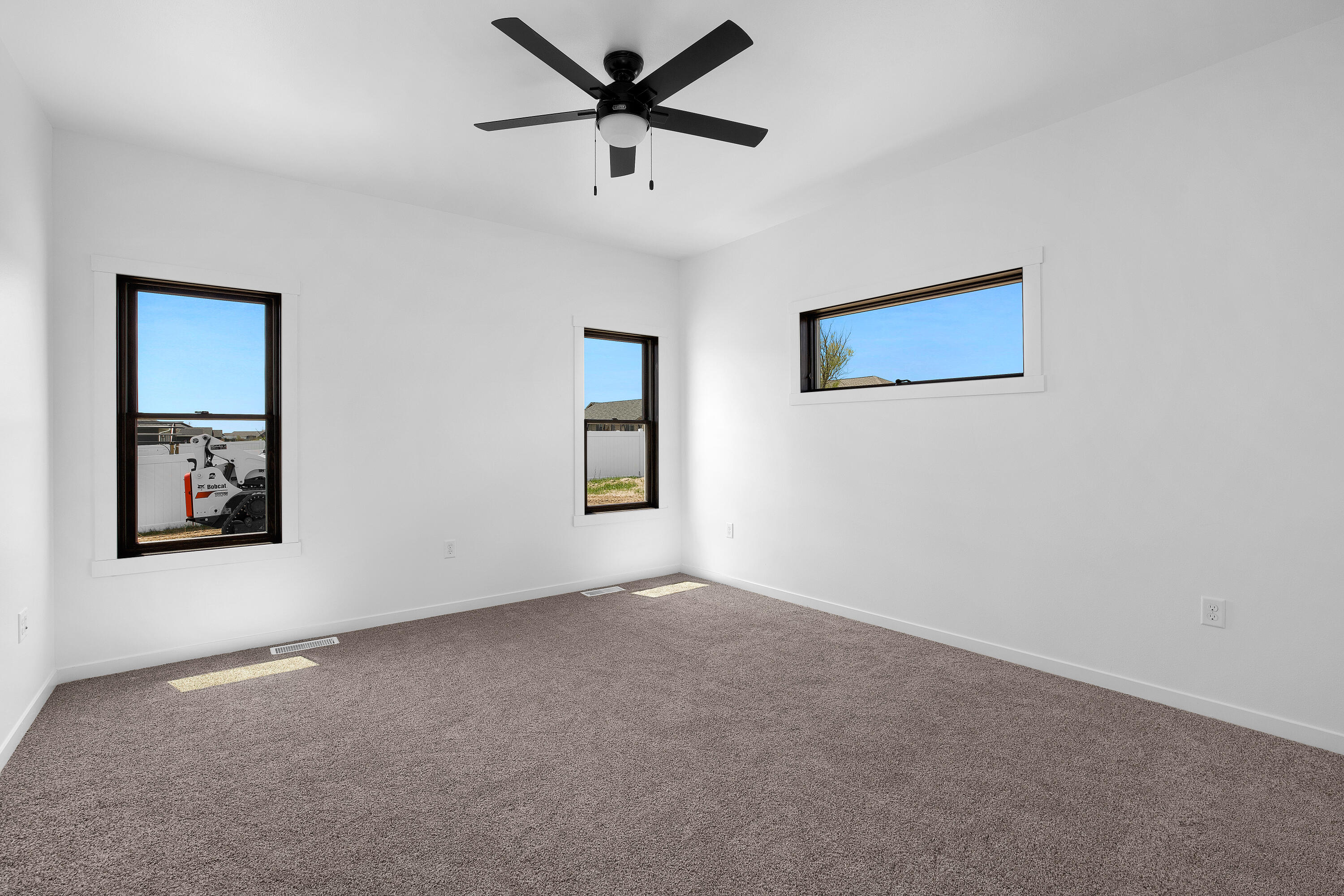 956 Clark Ln