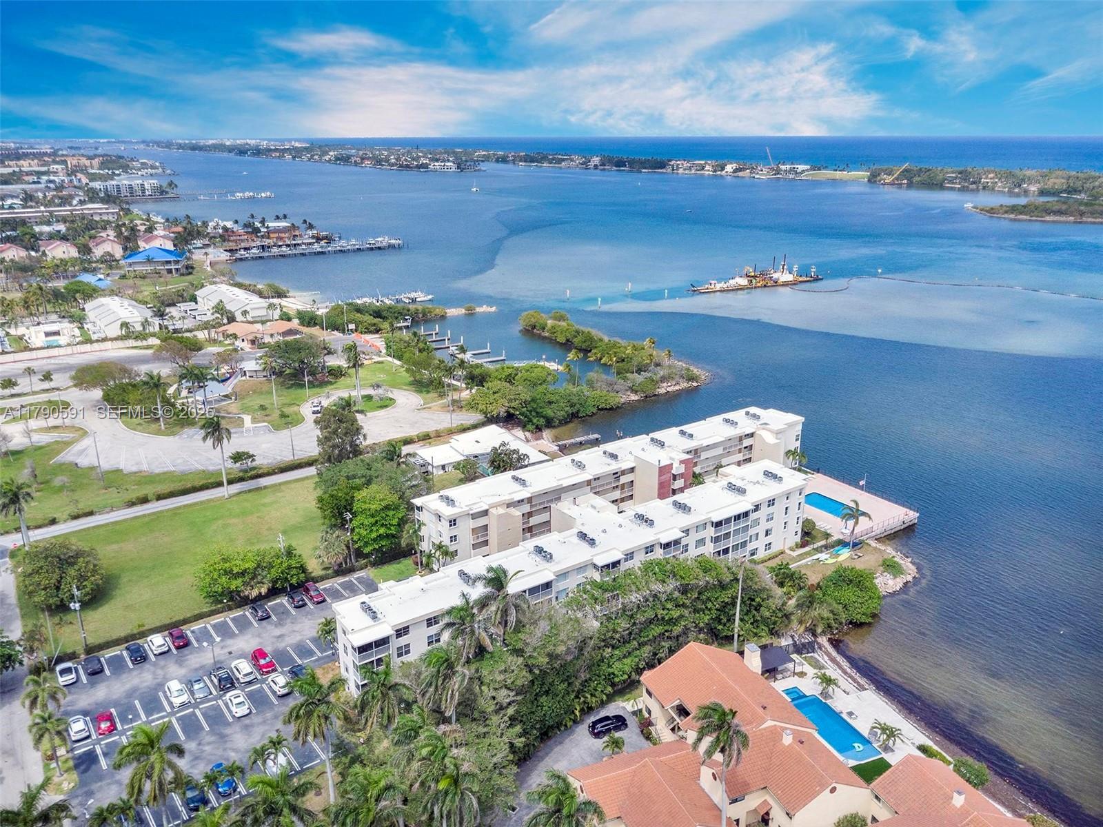 1810 New Palm Way 214