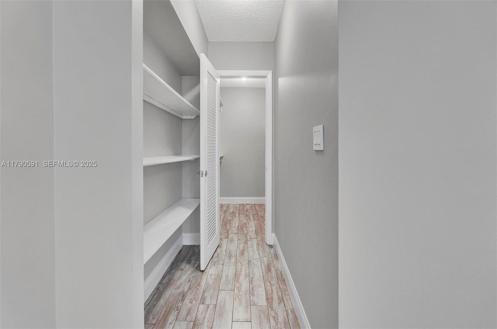 1810 New Palm Way 214