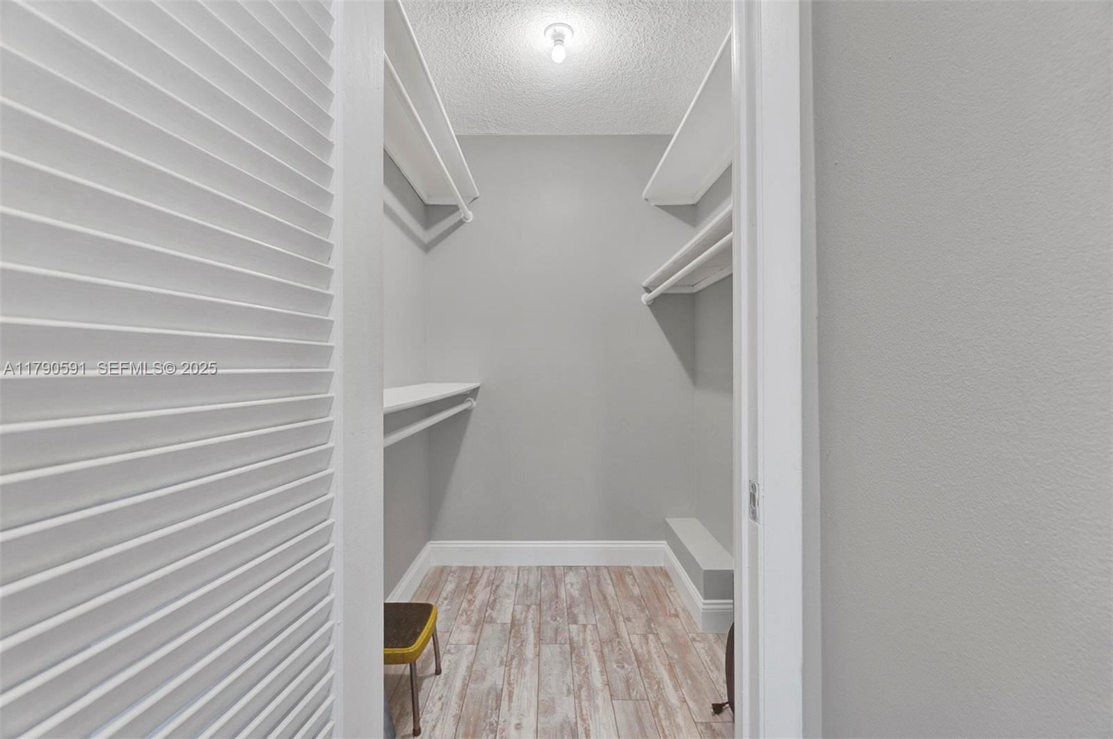 1810 New Palm Way 214