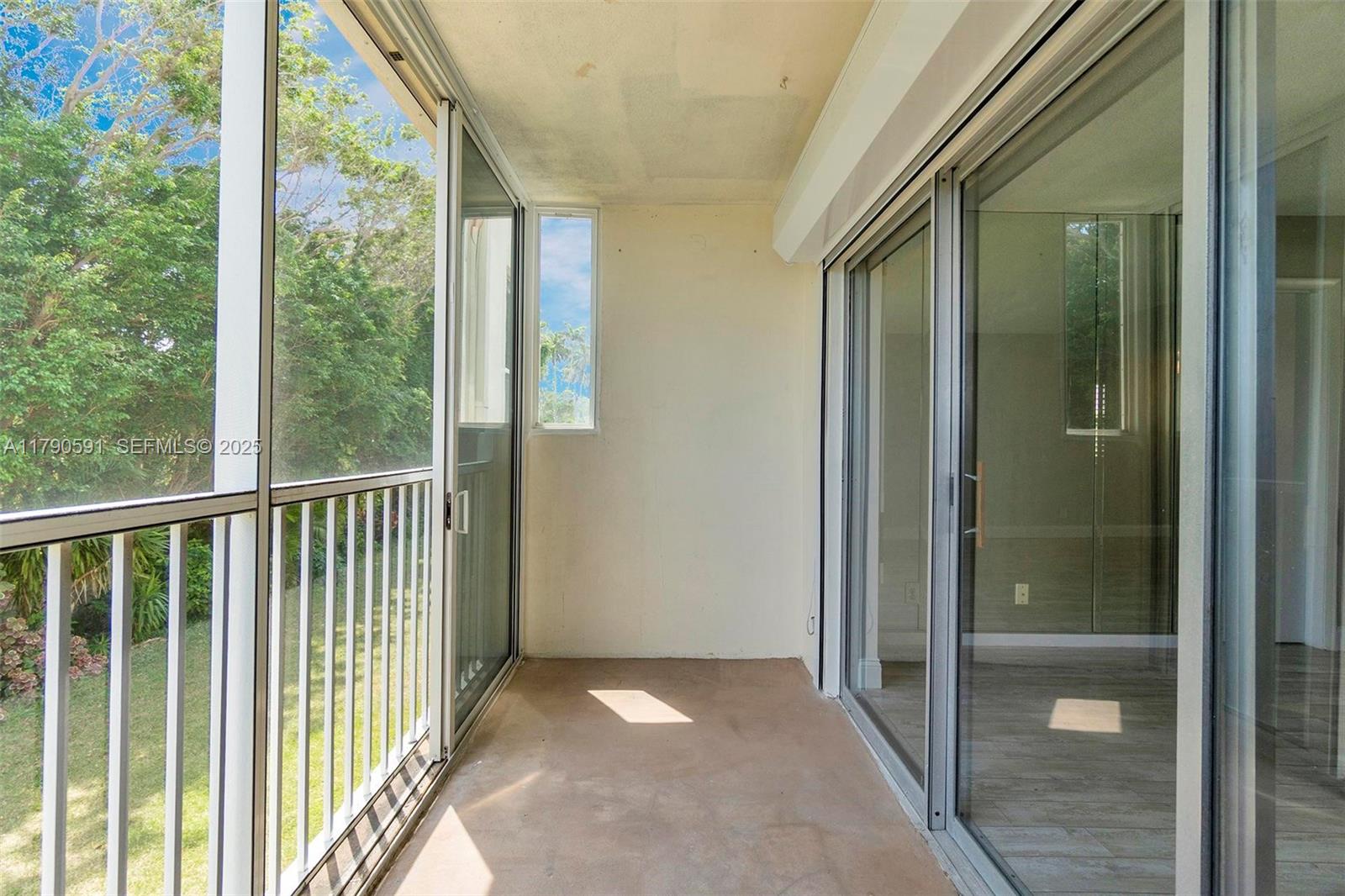 1810 New Palm Way 214