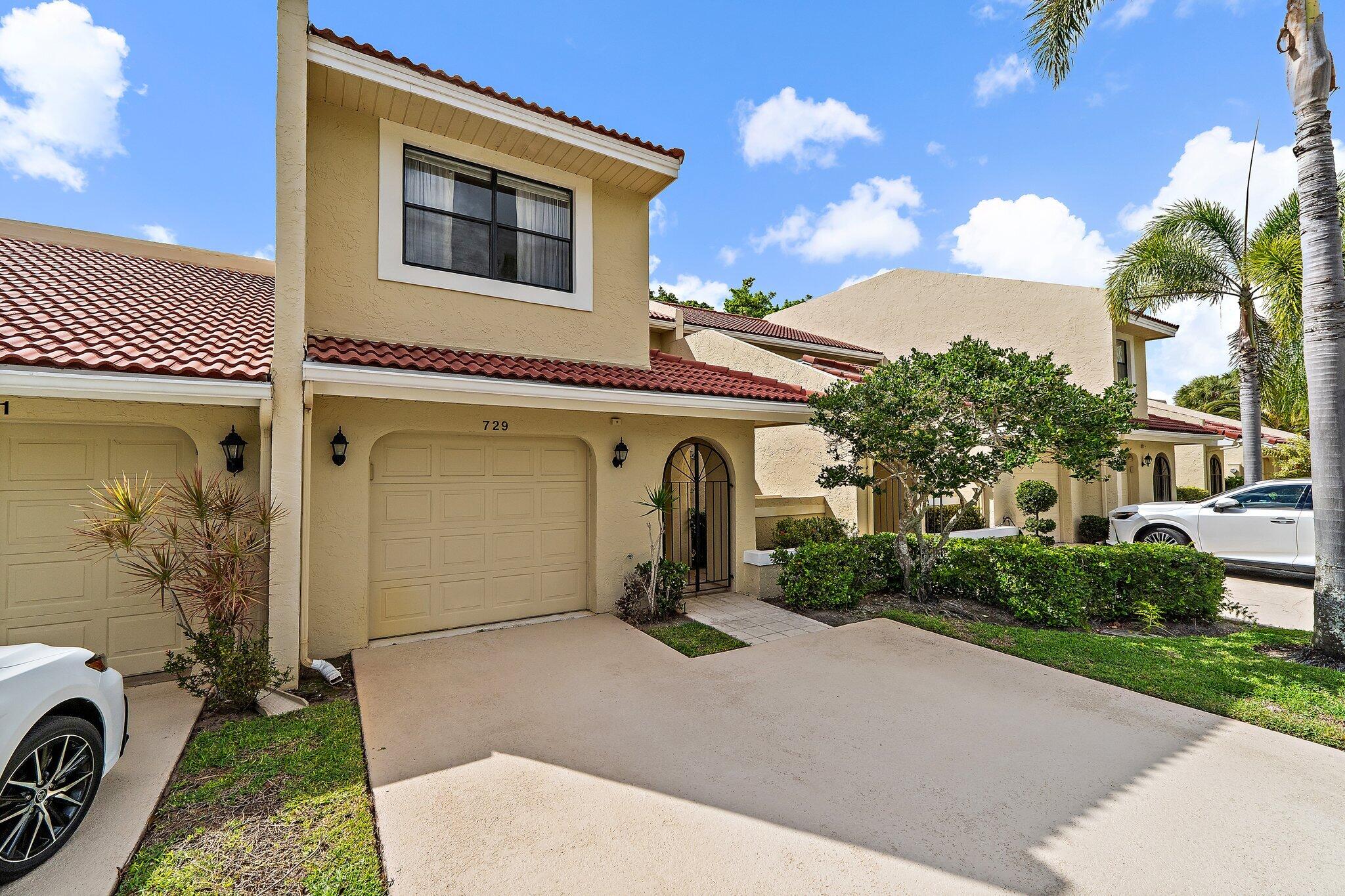 729 Windermere Way