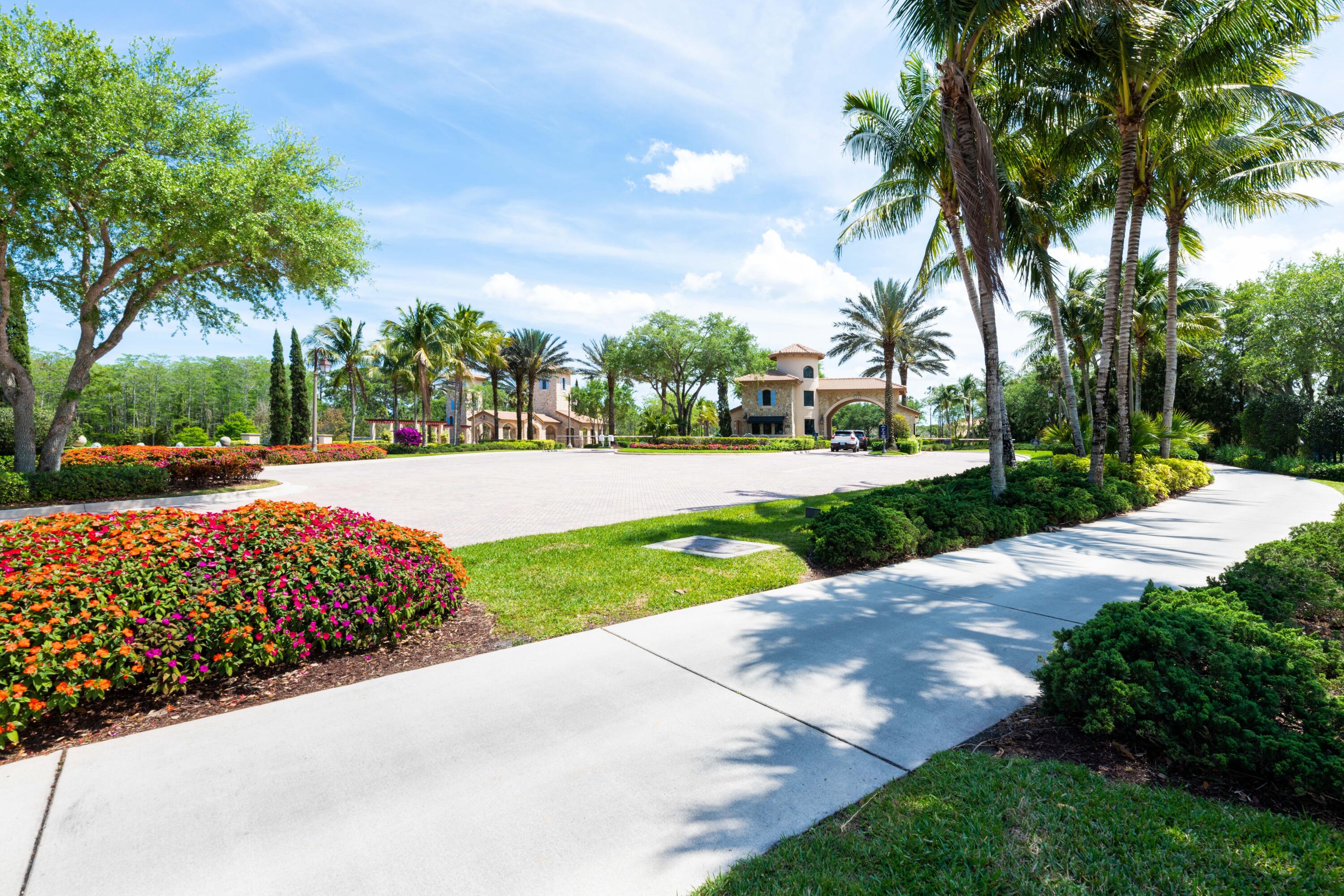 160 Carina Drive