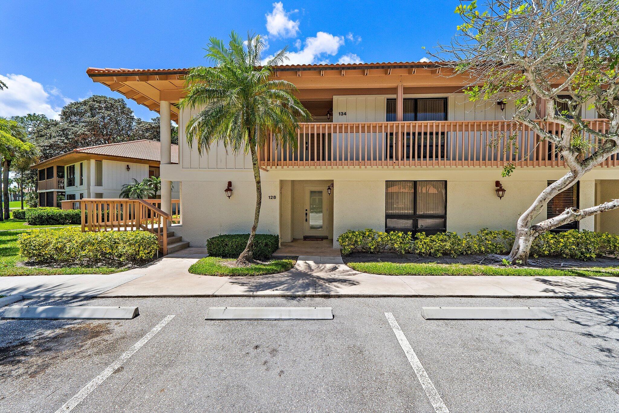 128 Brackenwood Road 128
