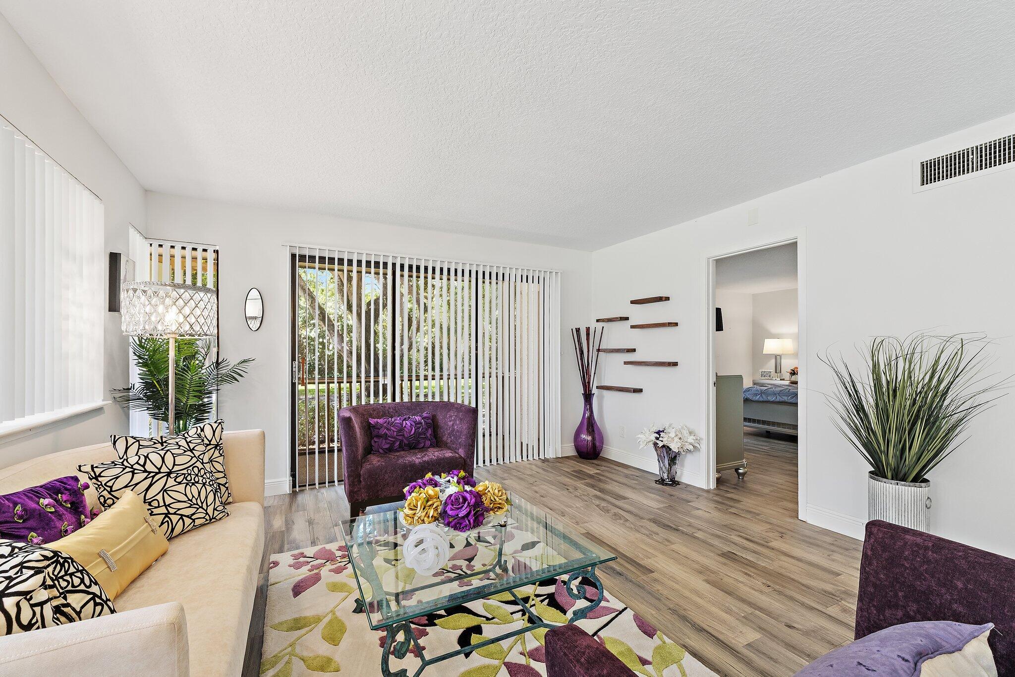 128 Brackenwood Road 128