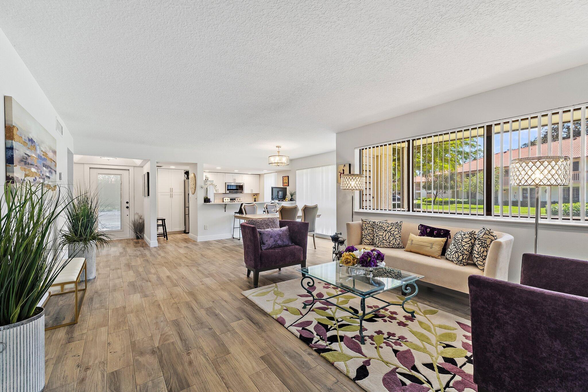 128 Brackenwood Road 128