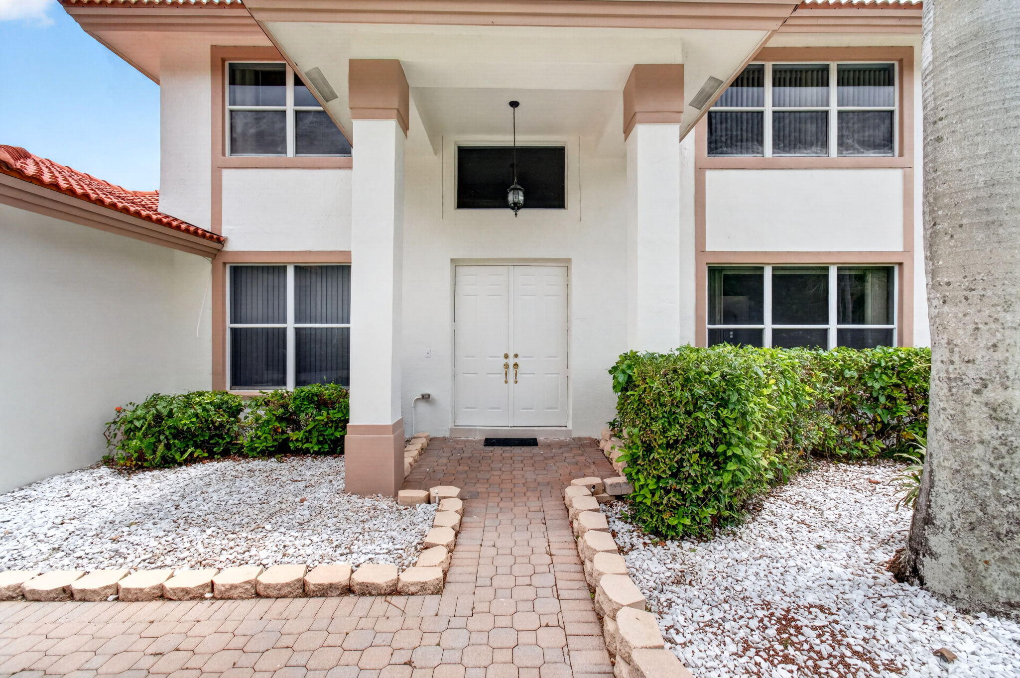 6305 Blue Bay Circle