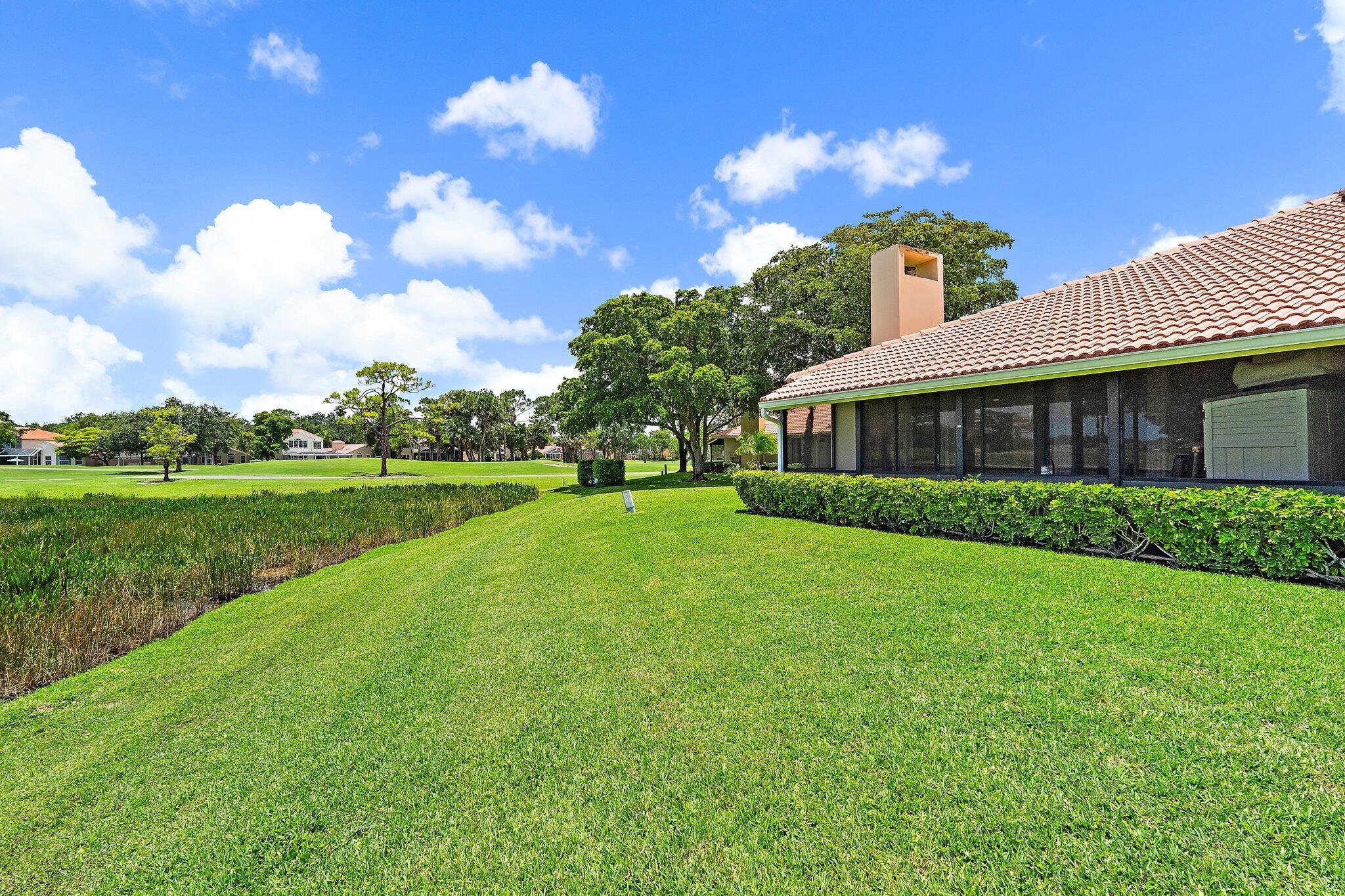 261 Old Meadow Way Way