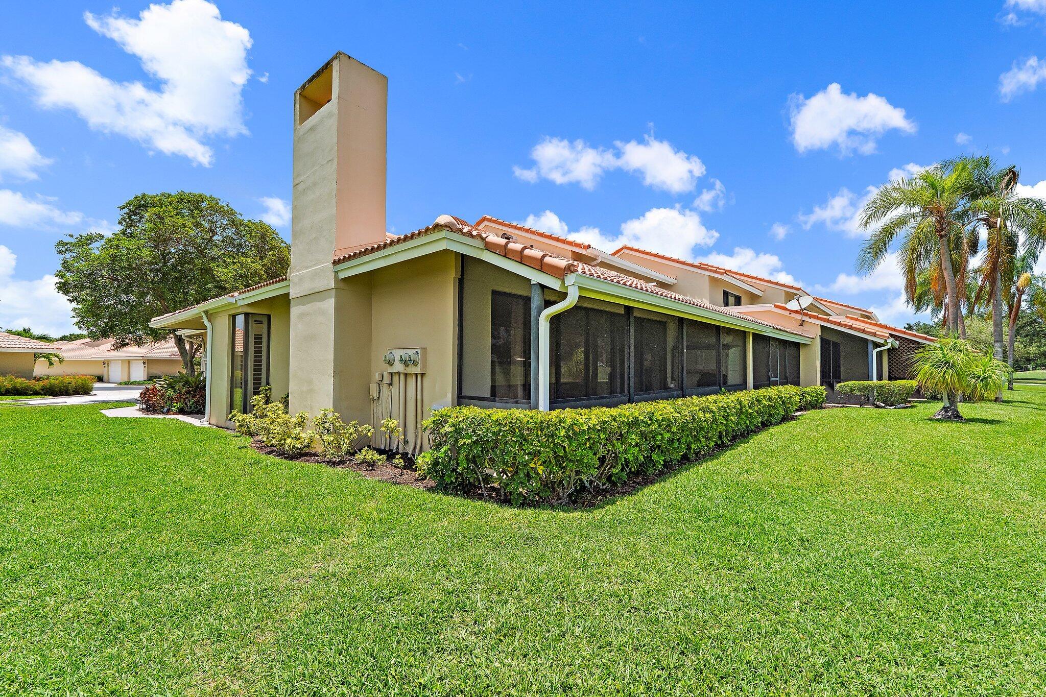 261 Old Meadow Way Way