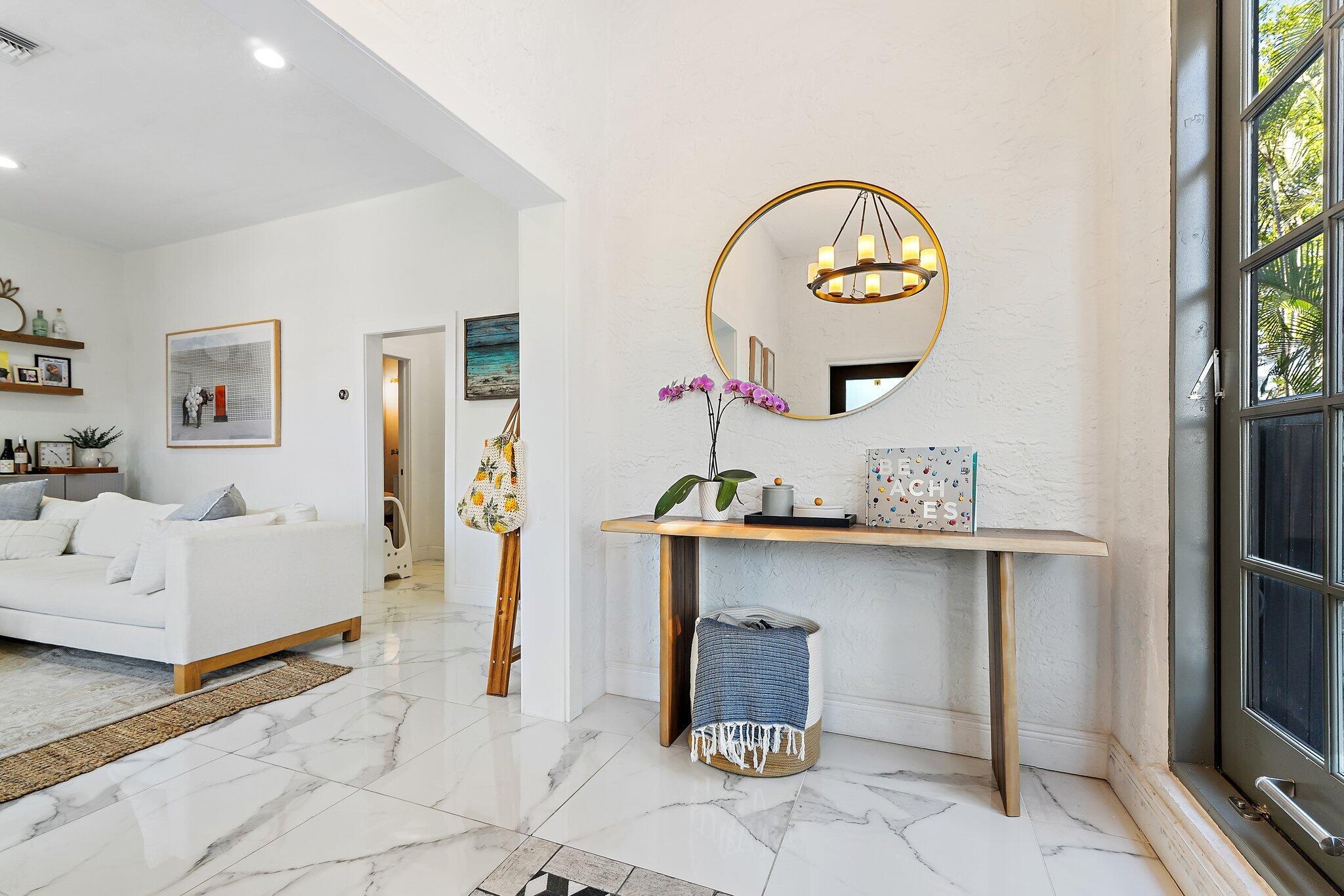 423 Avenida Alegre