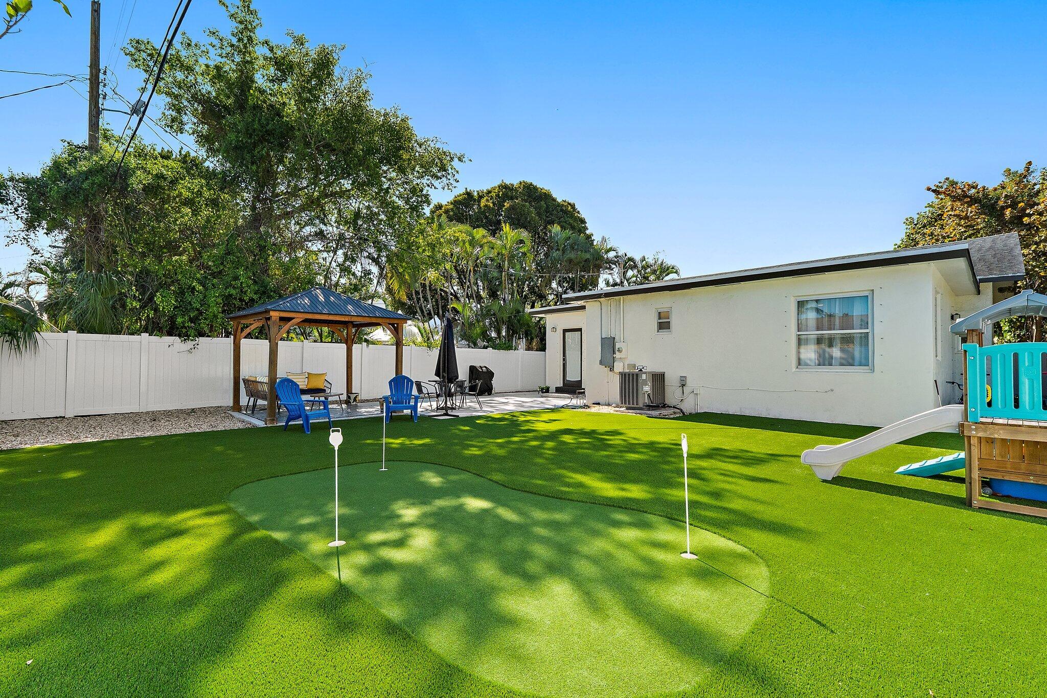 423 Avenida Alegre
