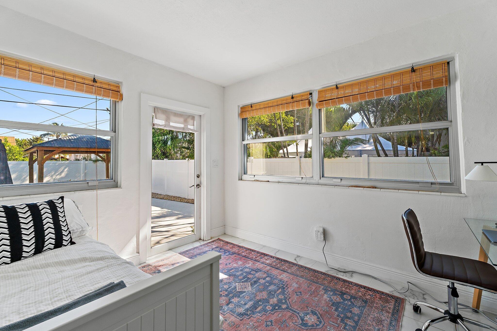 423 Avenida Alegre