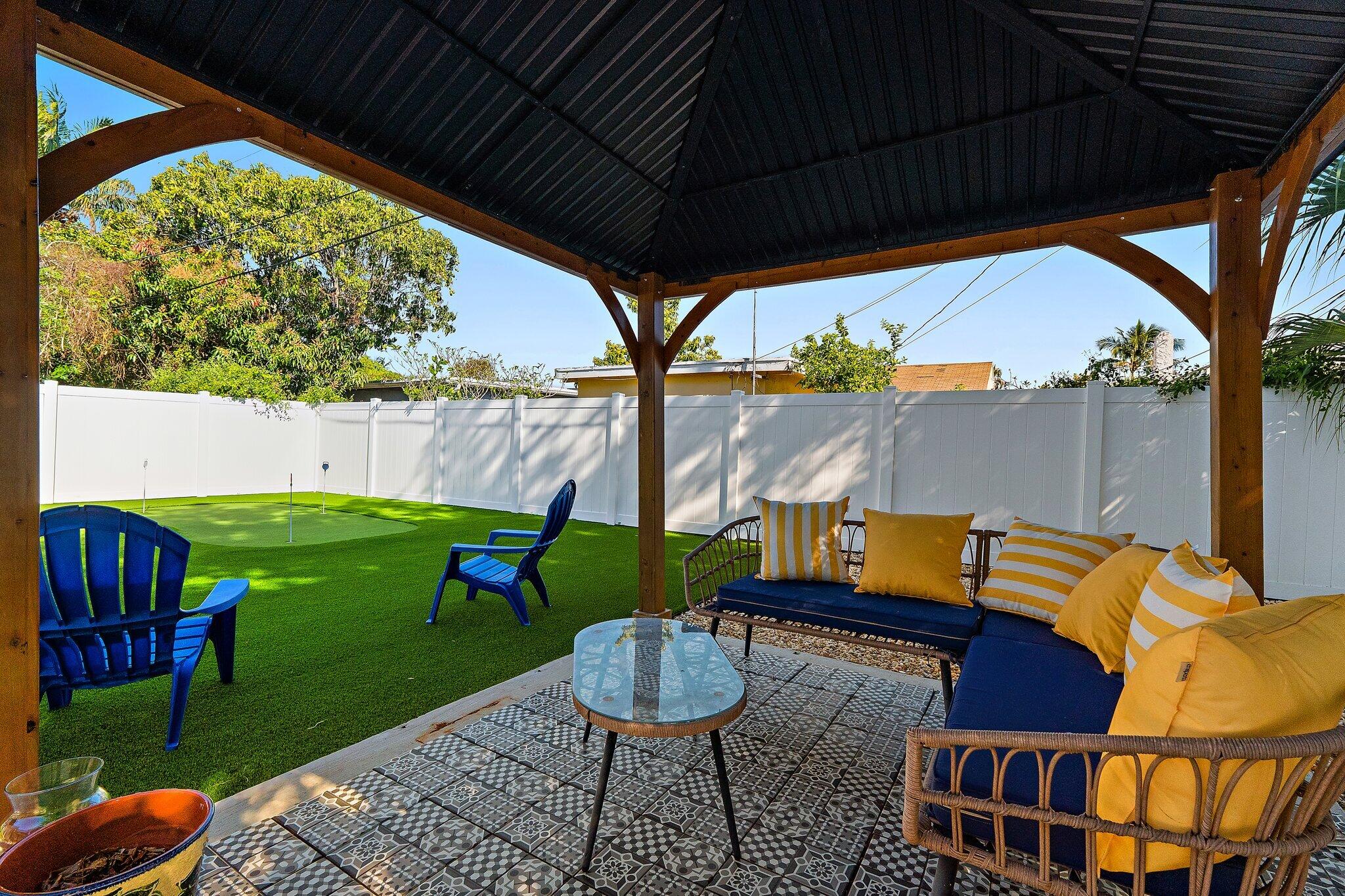 423 Avenida Alegre