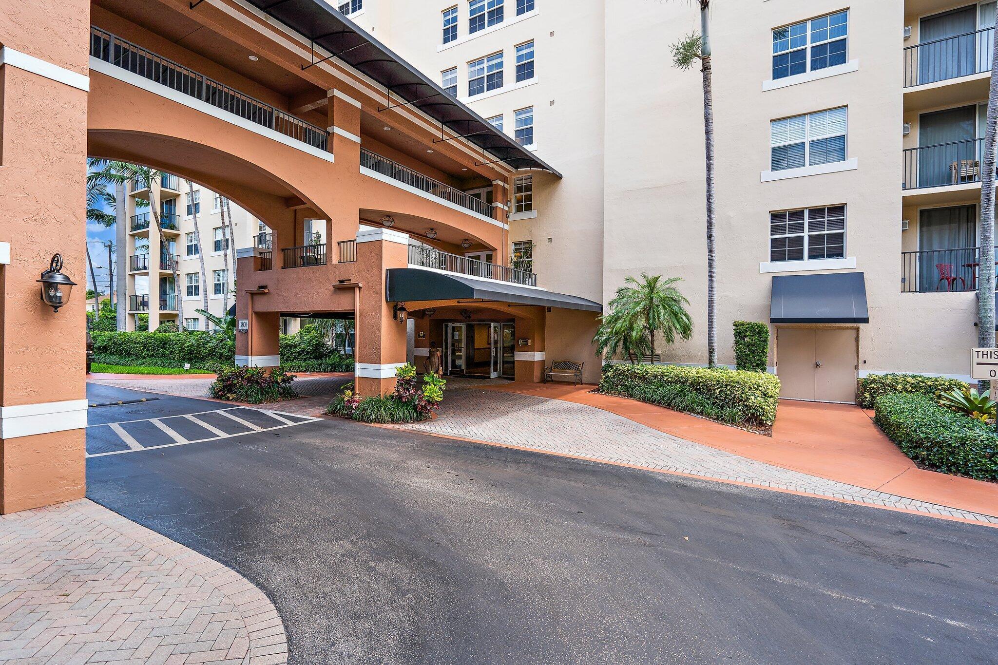 1803 N FLAGLER Drive 303
