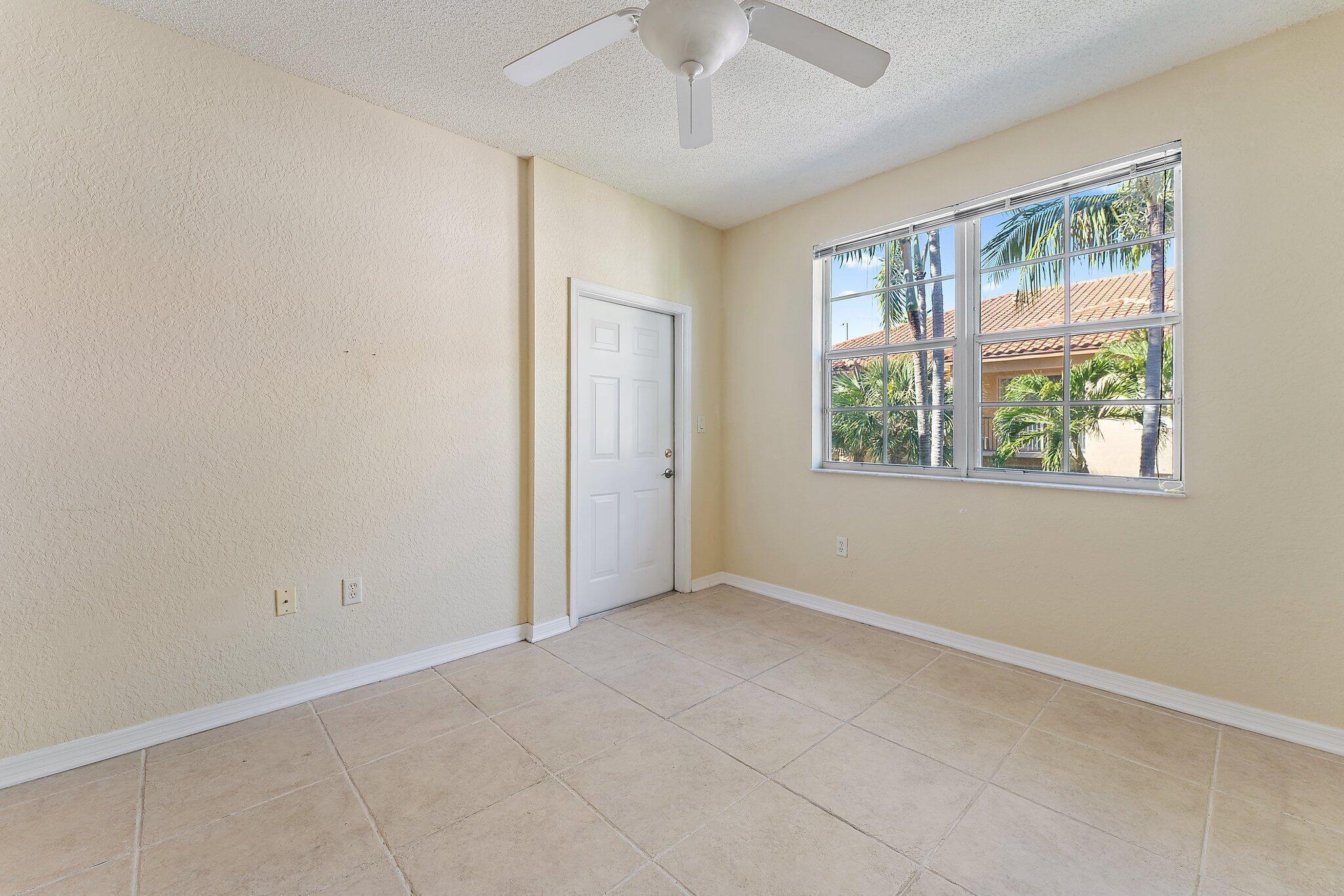 1803 N FLAGLER Drive 303