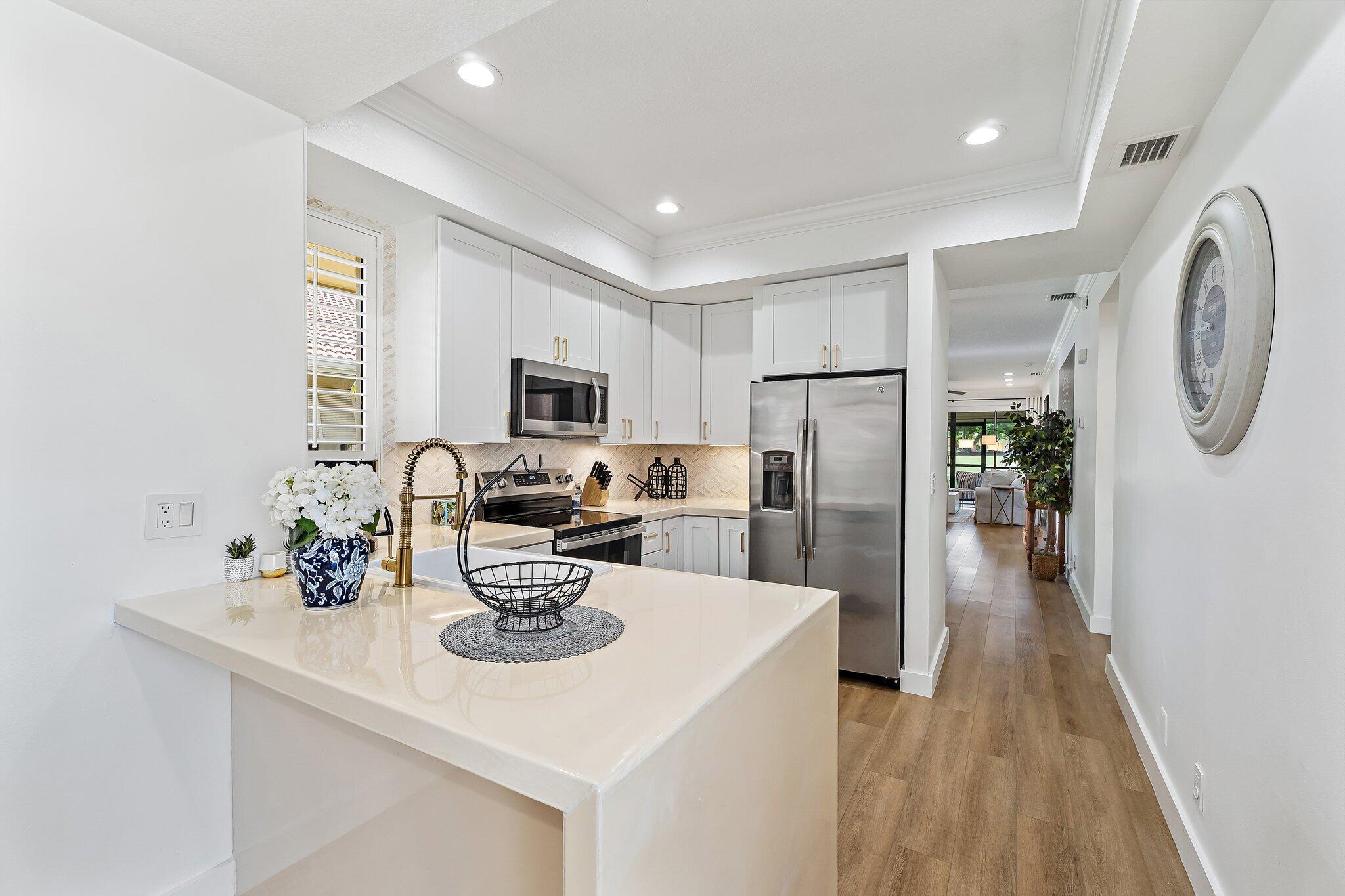 299 Old Meadow Way