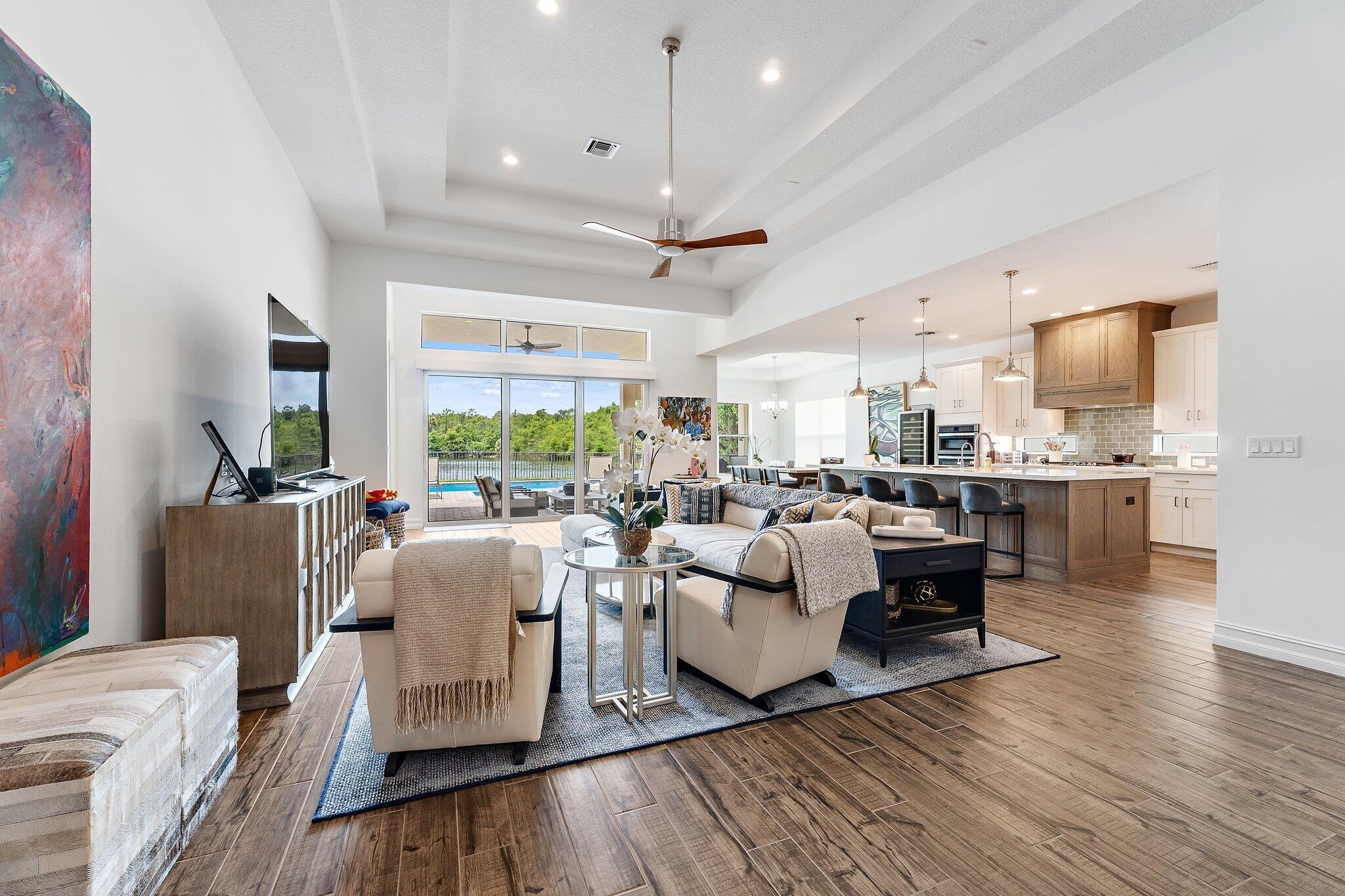 518 Carrara Court