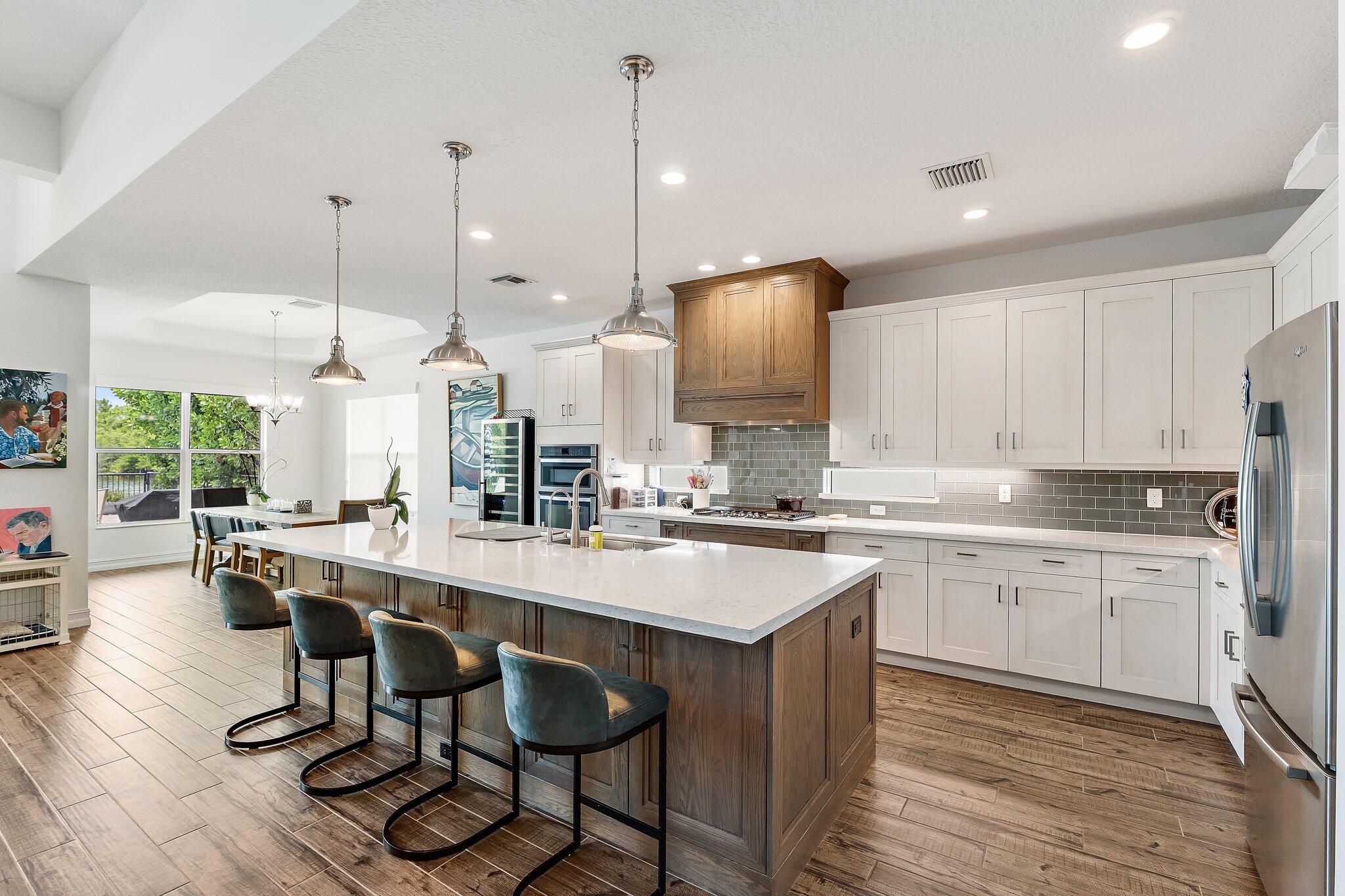 518 Carrara Court