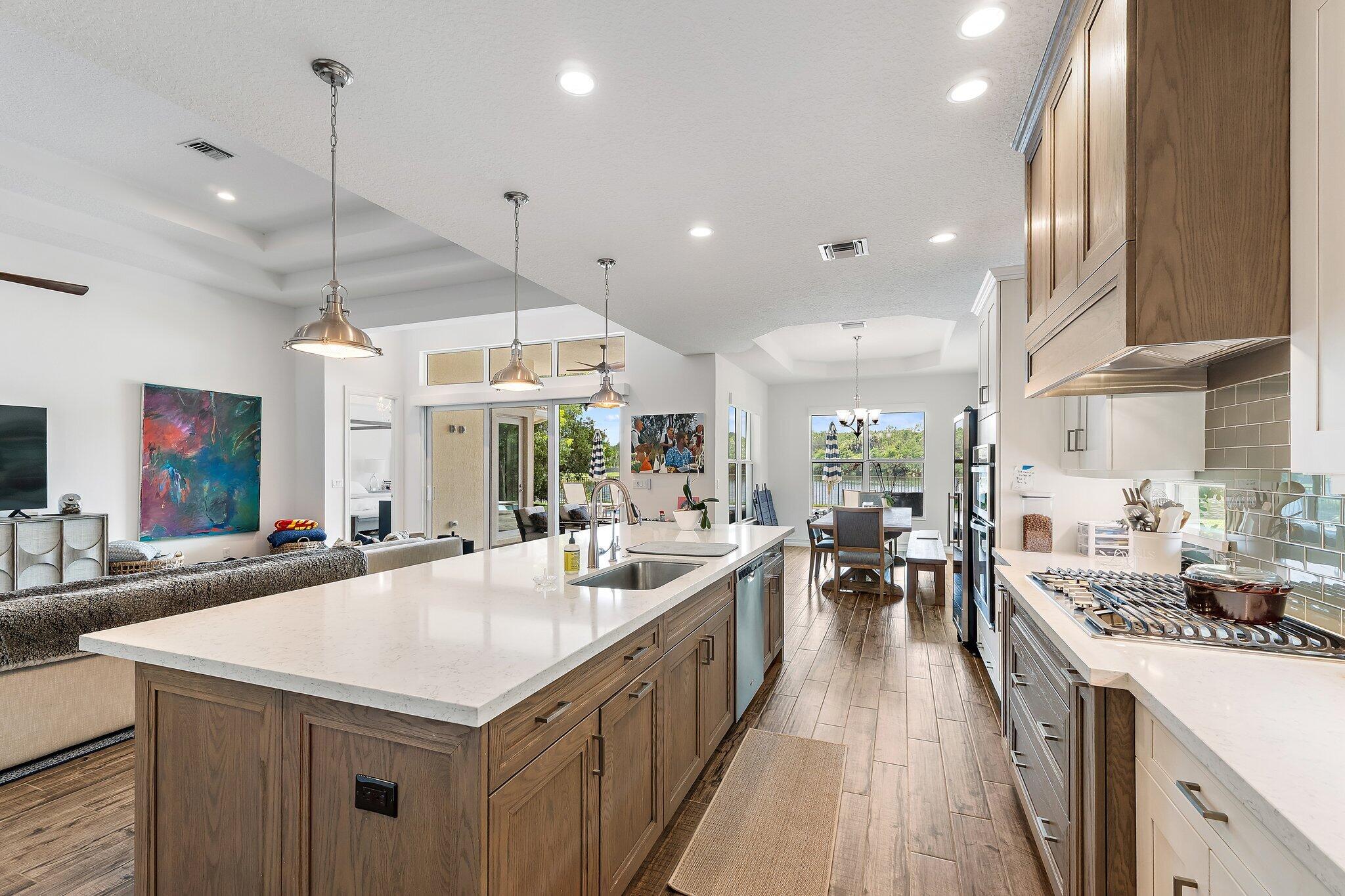 518 Carrara Court