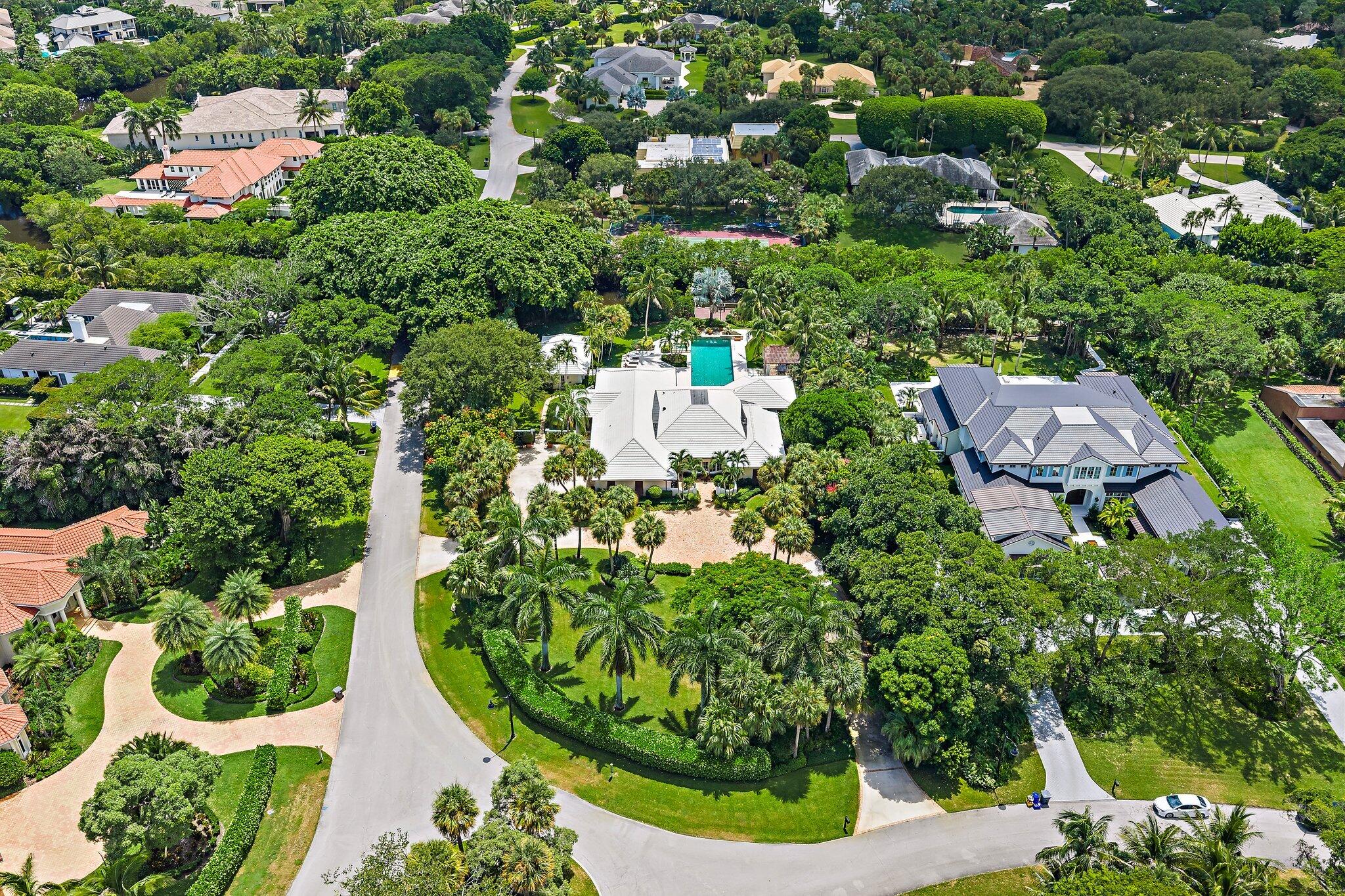 12420 Plantation Lane