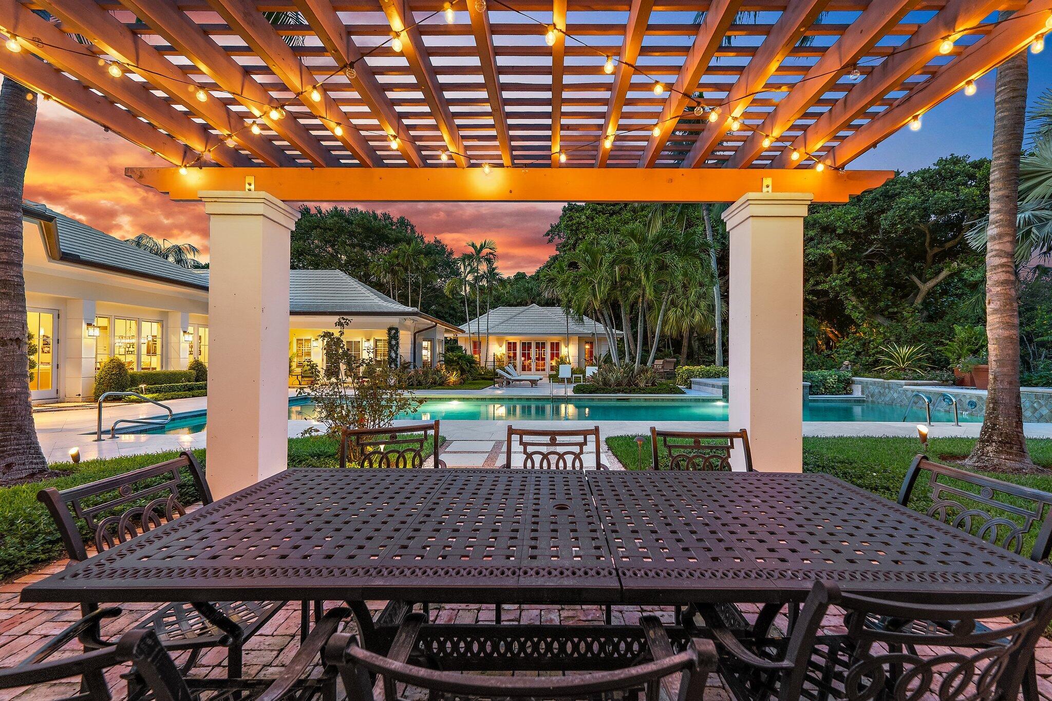 12420 Plantation Lane
