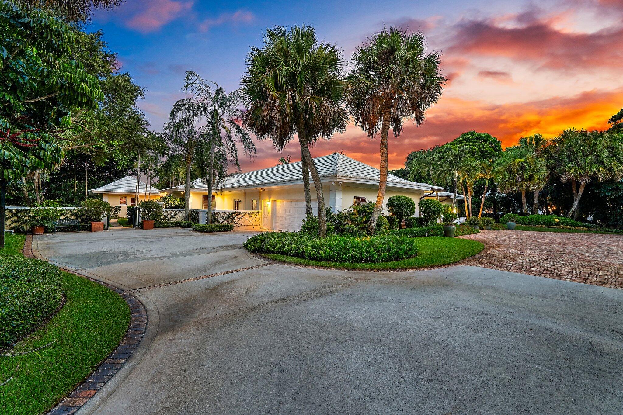 12420 Plantation Lane
